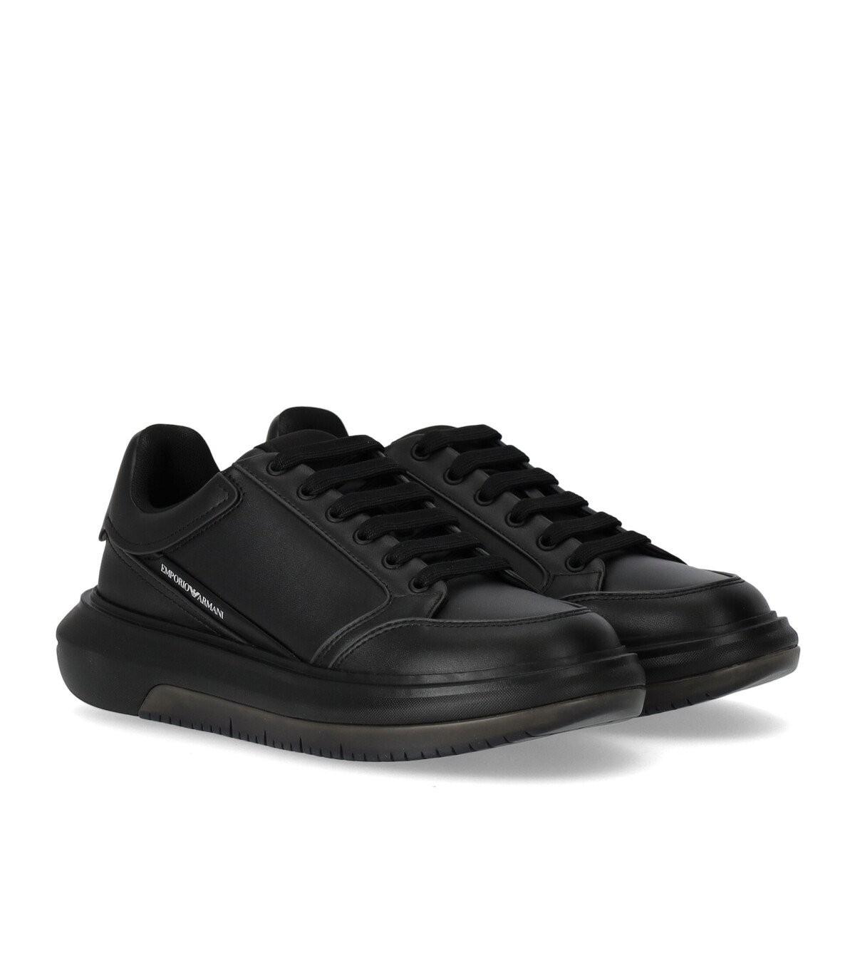 Emporio Armani Logo Low top Sneakers in Black for Men Lyst UK