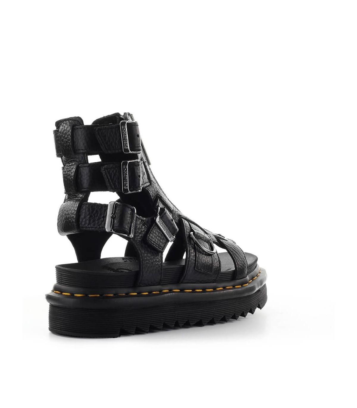 doc martens ouvertes