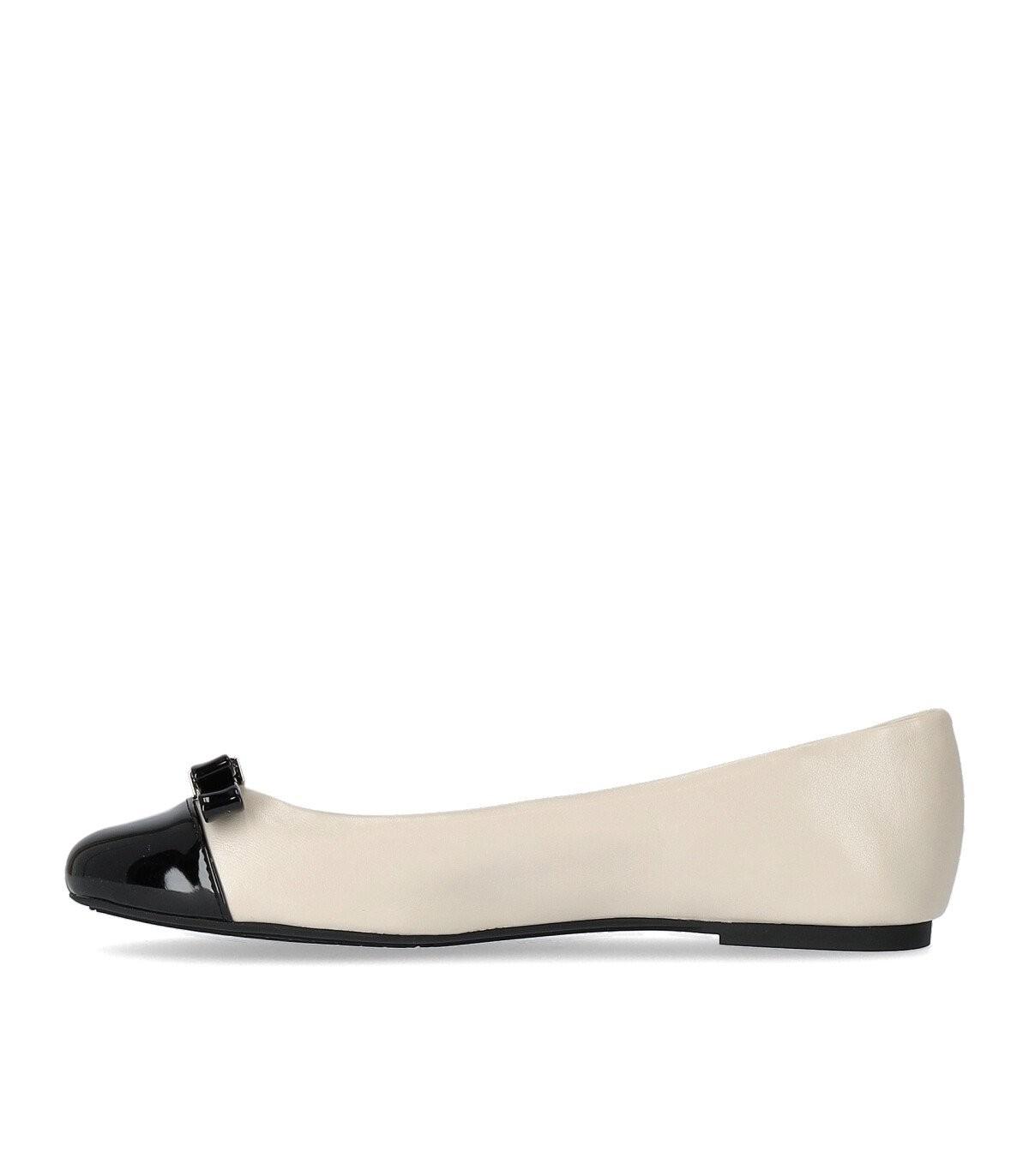 Michael Kors Andrea Cream Ballet Flat Shoe in White | Lyst