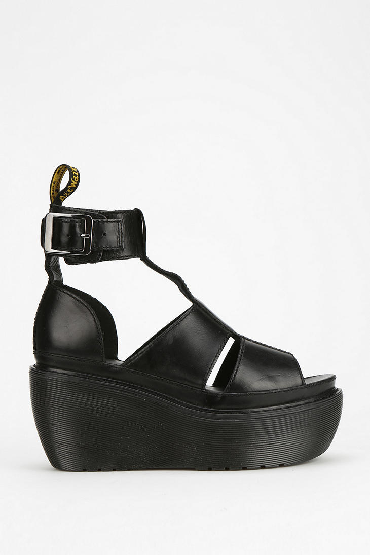 Dr. Martens Bessie Platform Wedge Sandal in Black | Lyst