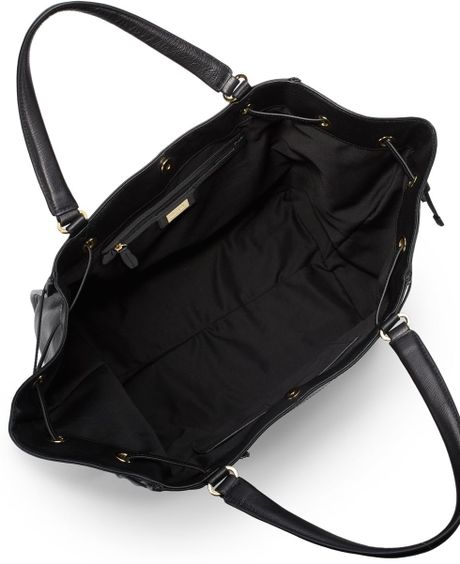Saks Fifth Avenue Black Kendra Drawstring Leather Tote in Black | Lyst