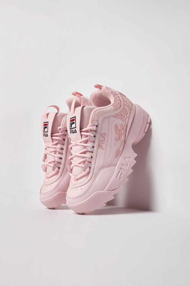 pink filas with roses