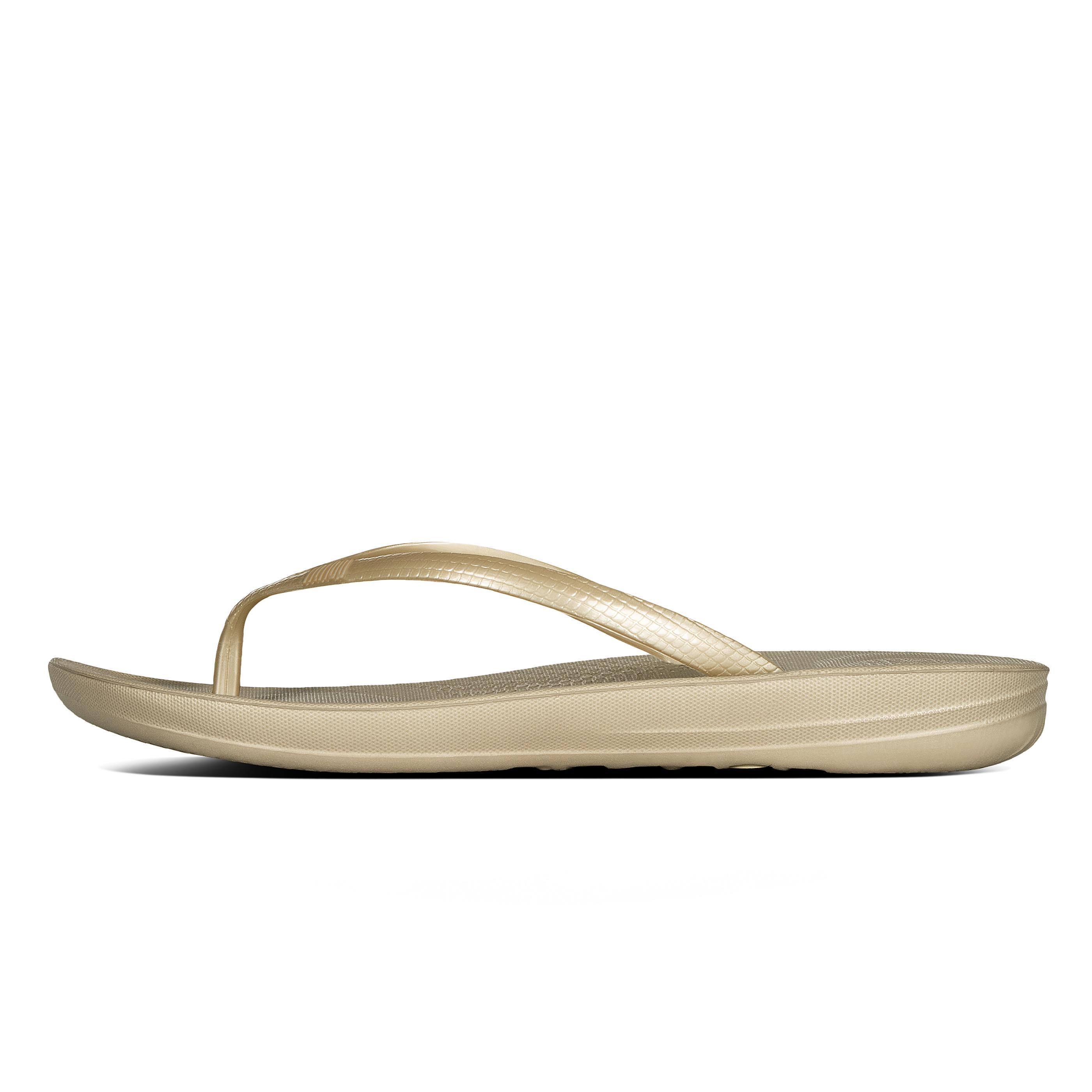 Fitflop Iqushion in Gold (Metallic) - Lyst