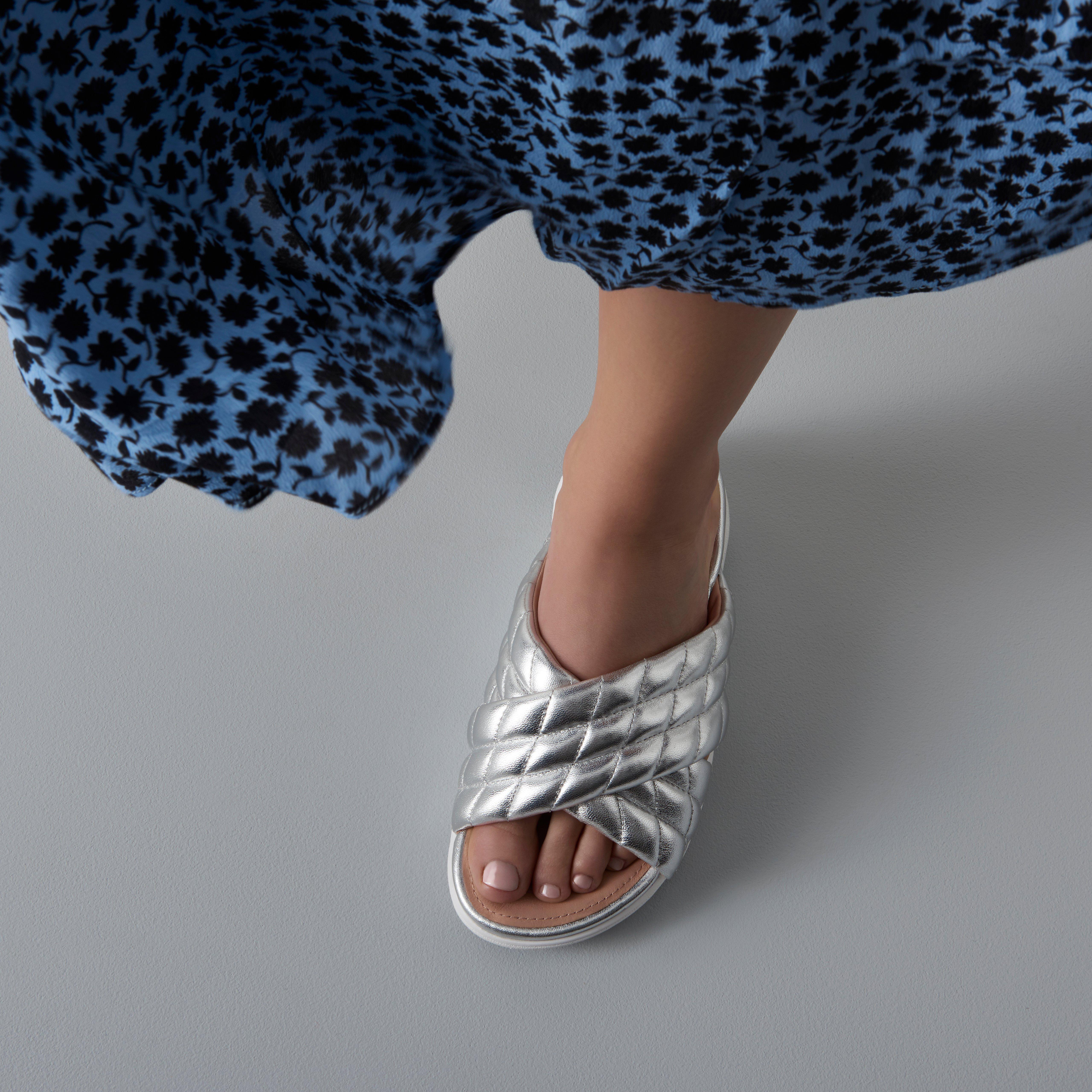 fit flop loosh