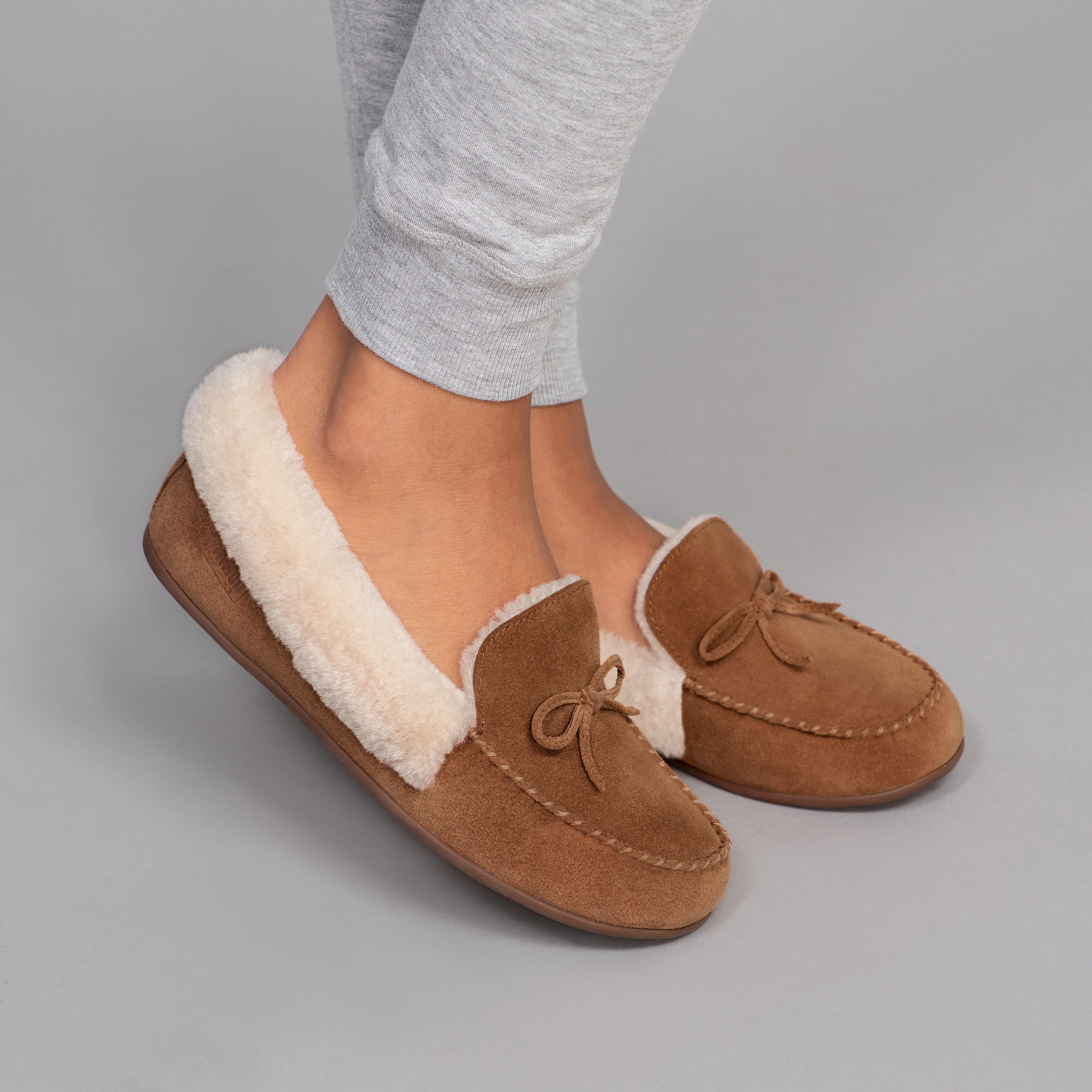 fitflop moccasin slippers