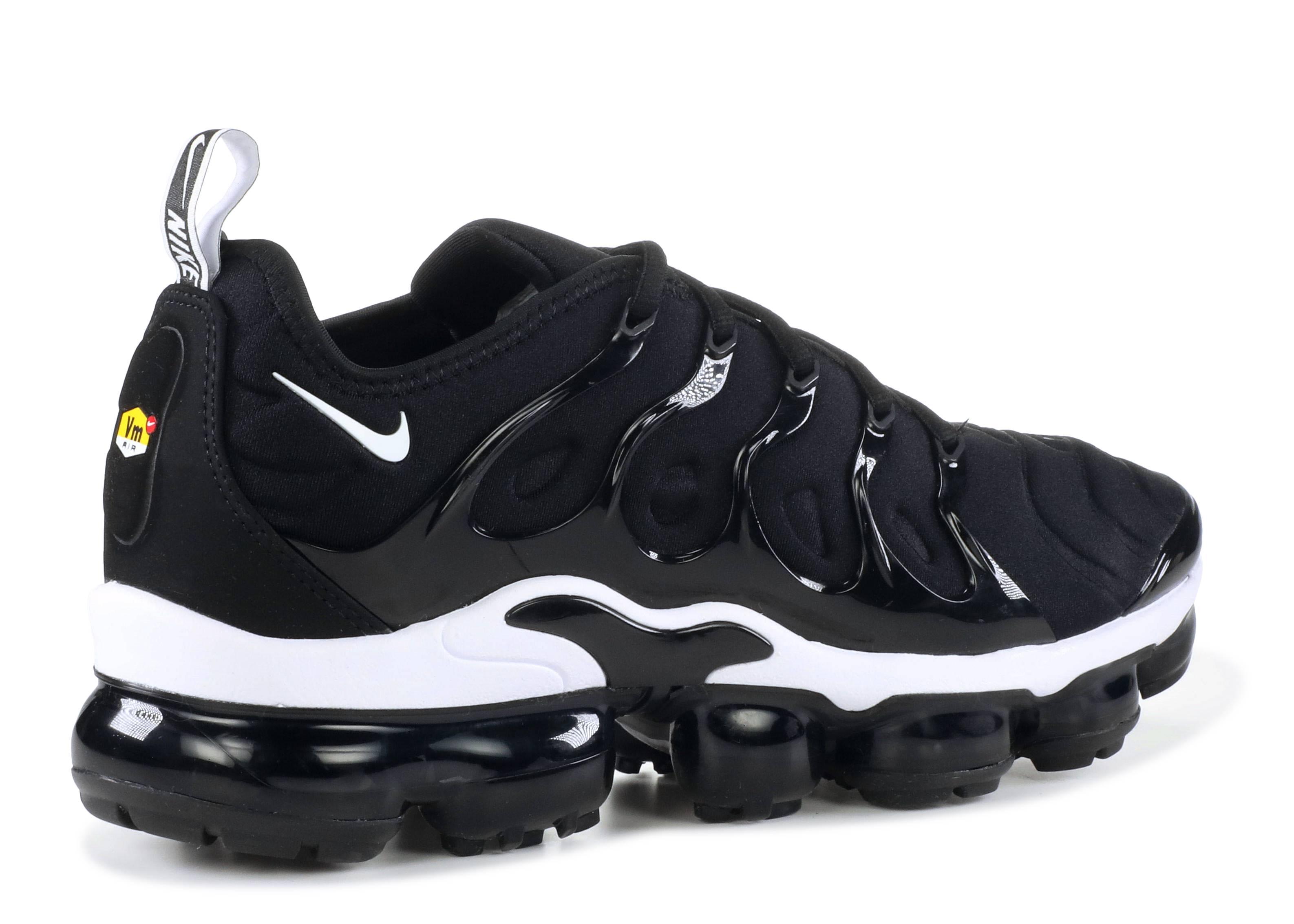 air vapormax plus overbranding