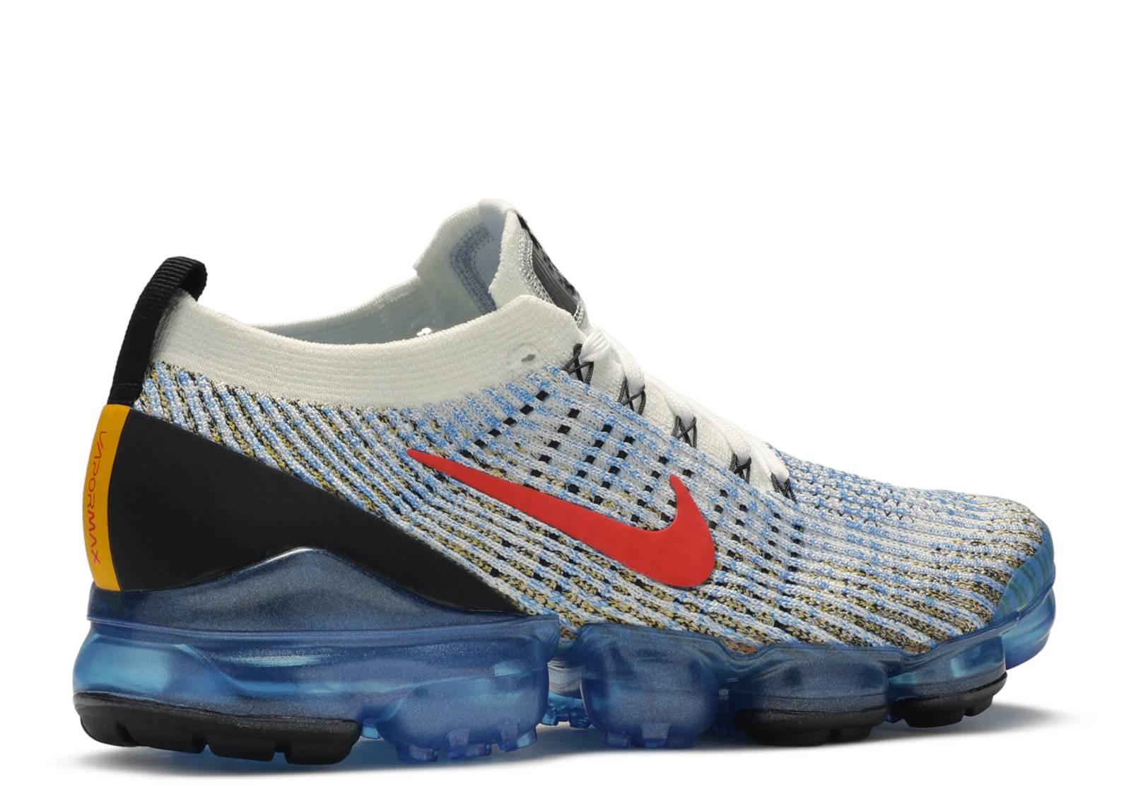 nike vapormax blue and gold