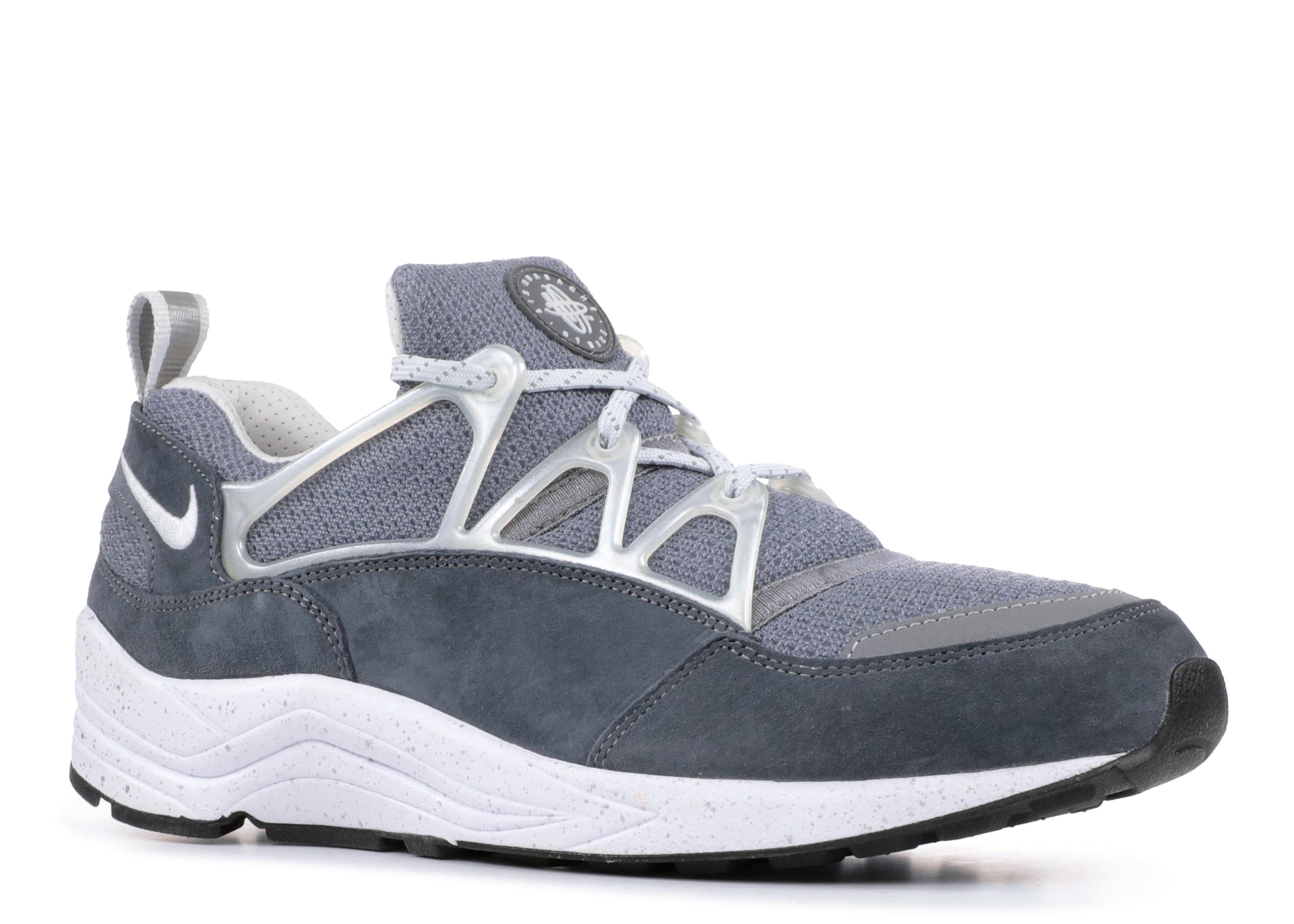 air huarache light