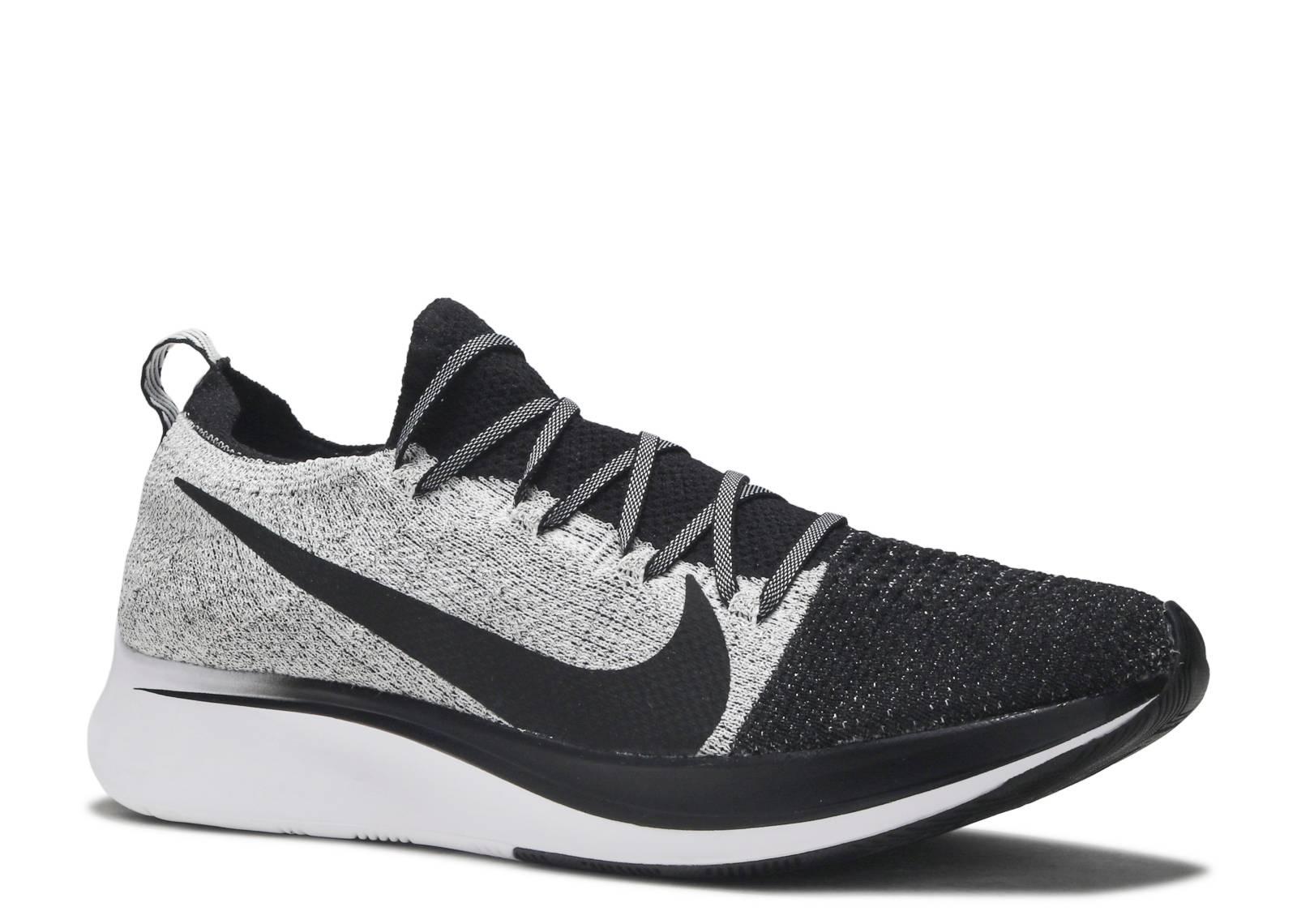 nike zoom fly flyknit foot locker