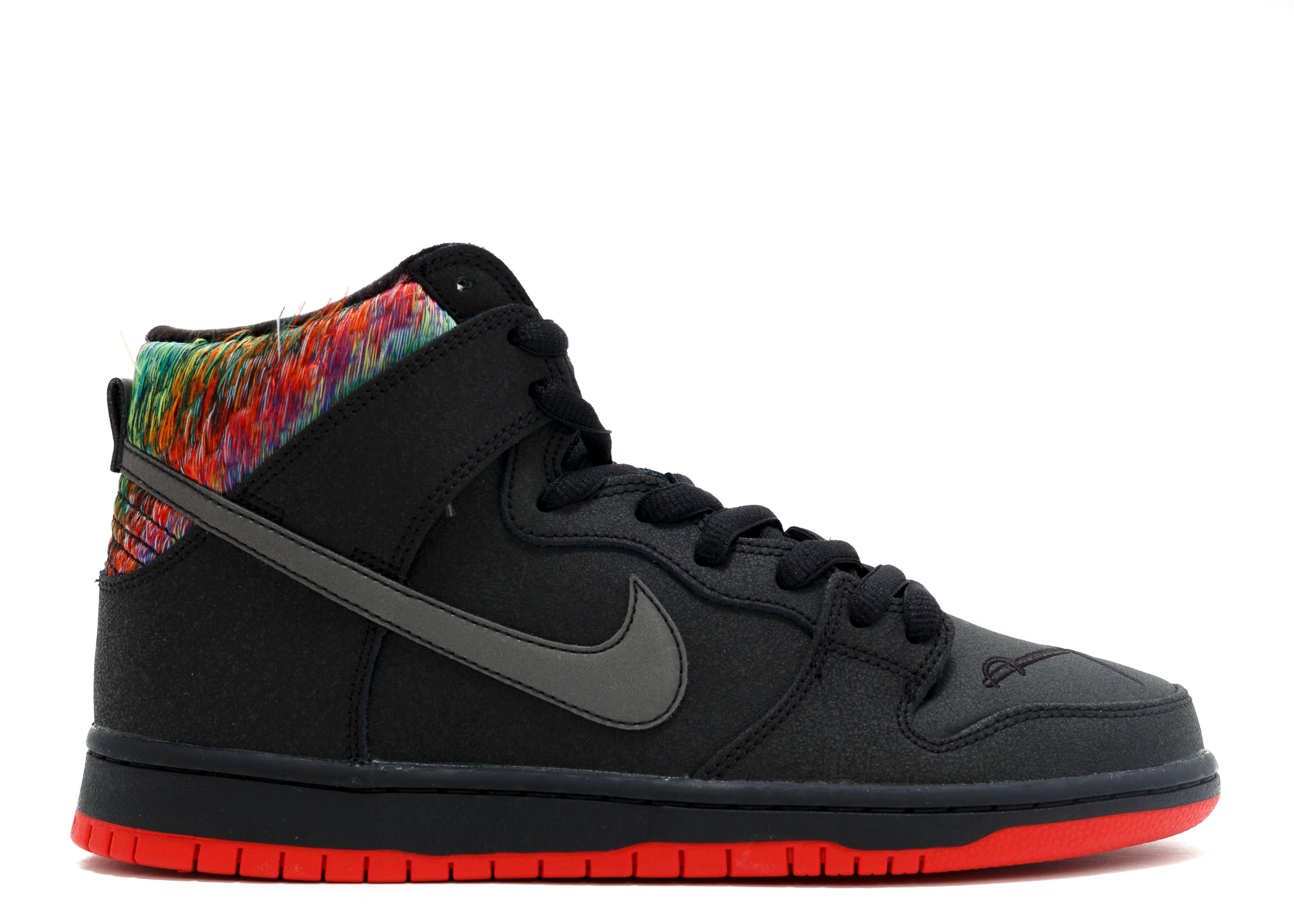 black dunks cheap