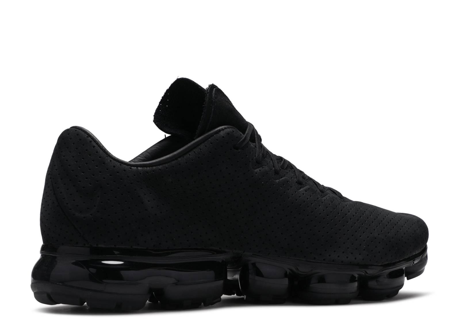 black leather vapormax