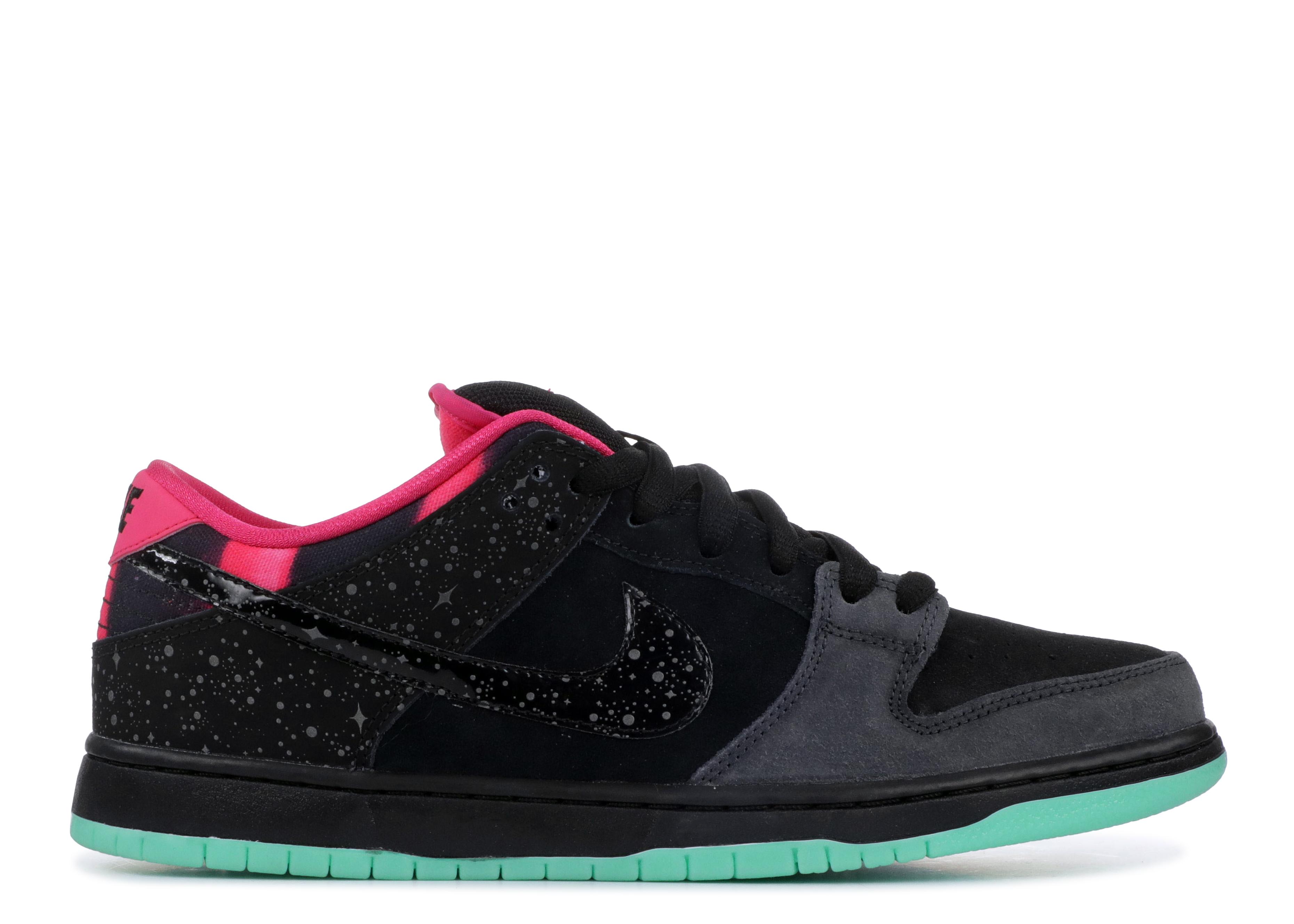 nike dunk low light