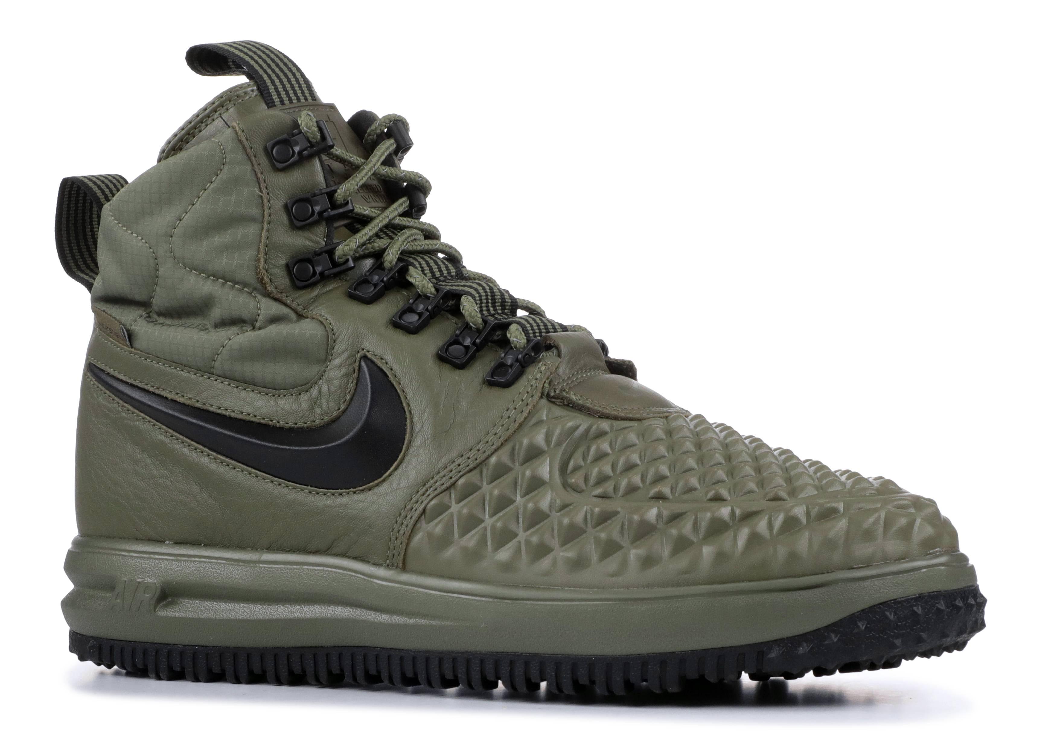 nike duck boots olive