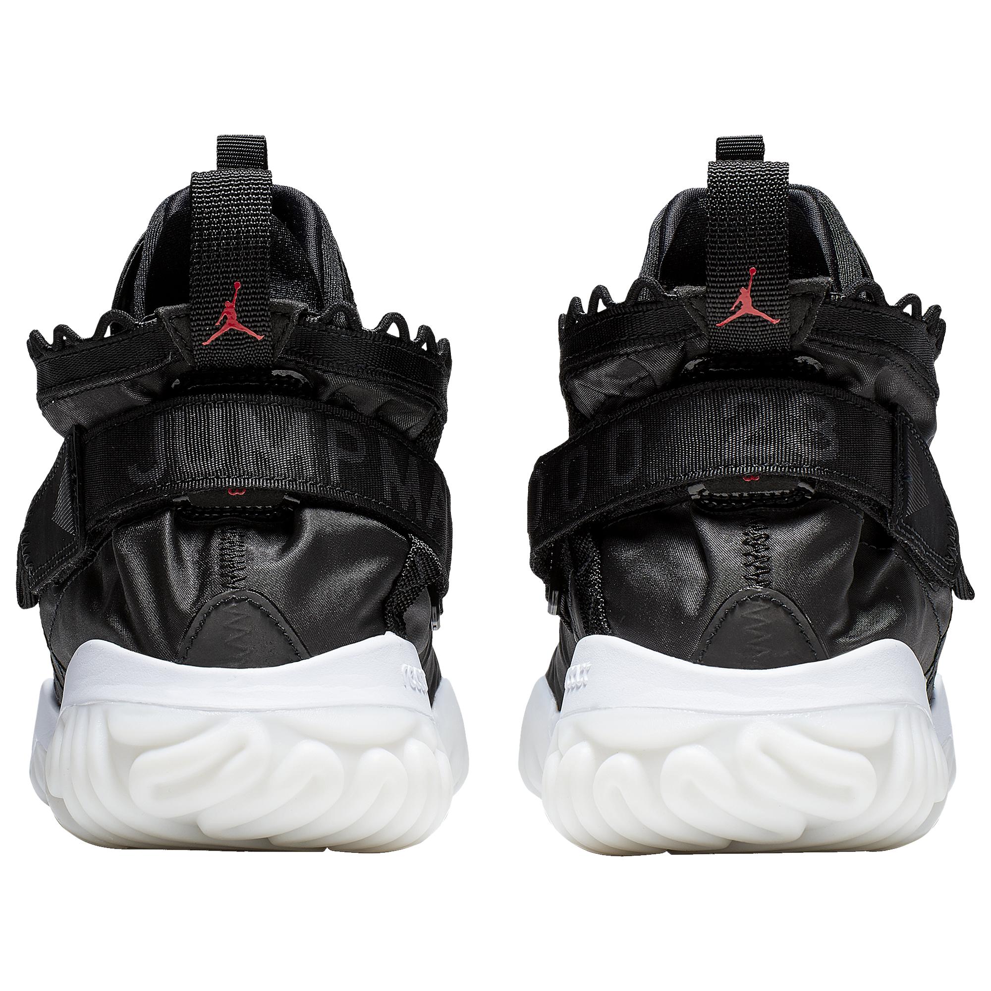 react basketball shoes