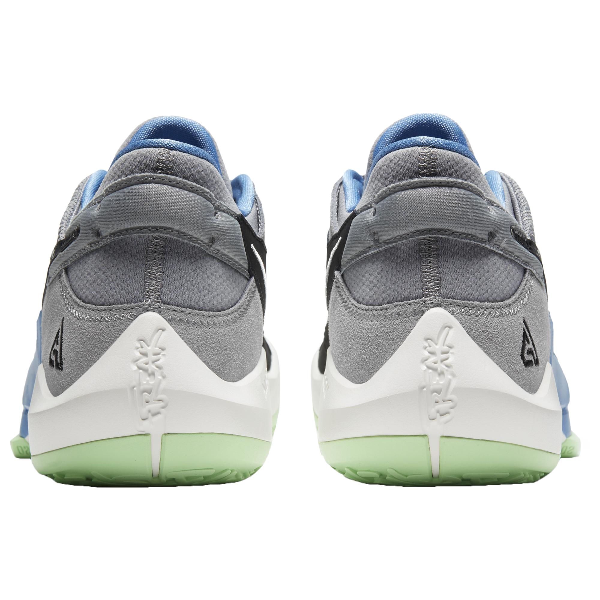 giannis tennis shoes