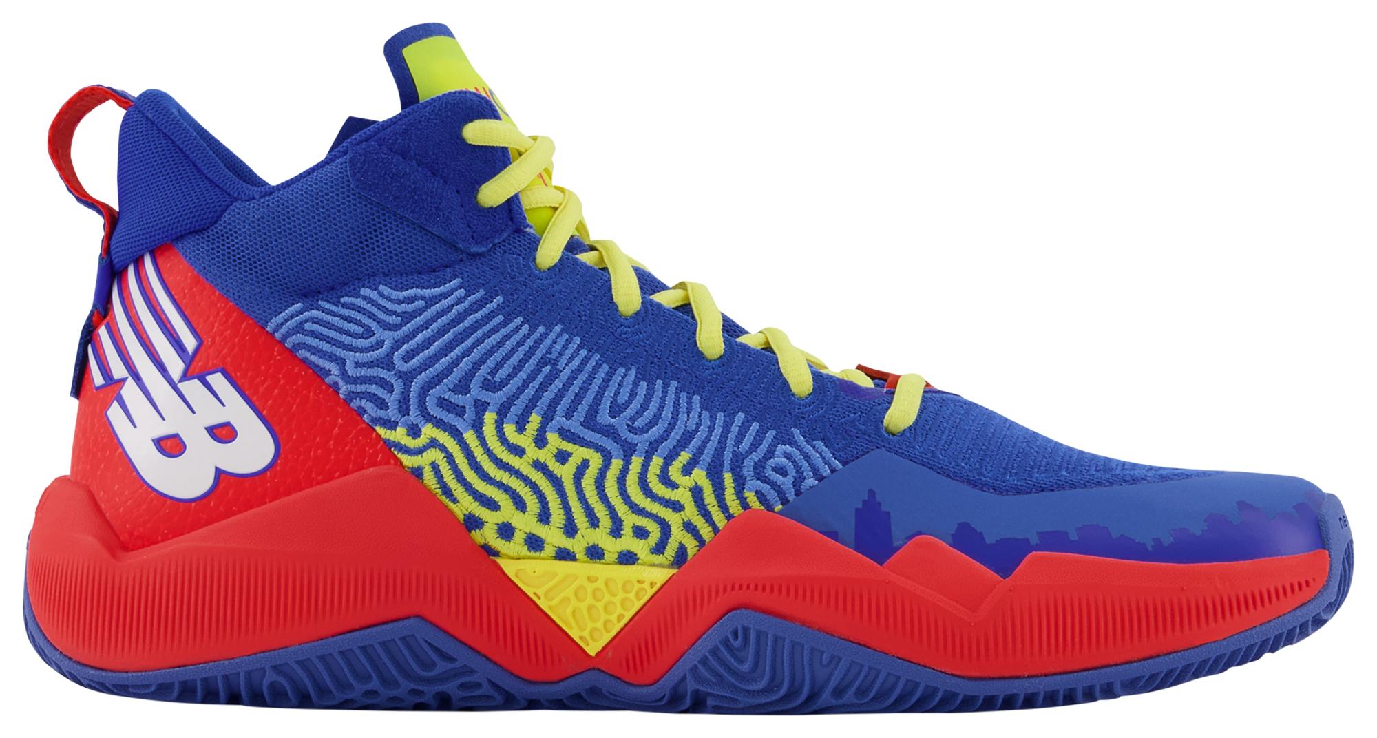 Basketball Shoes in Blue 