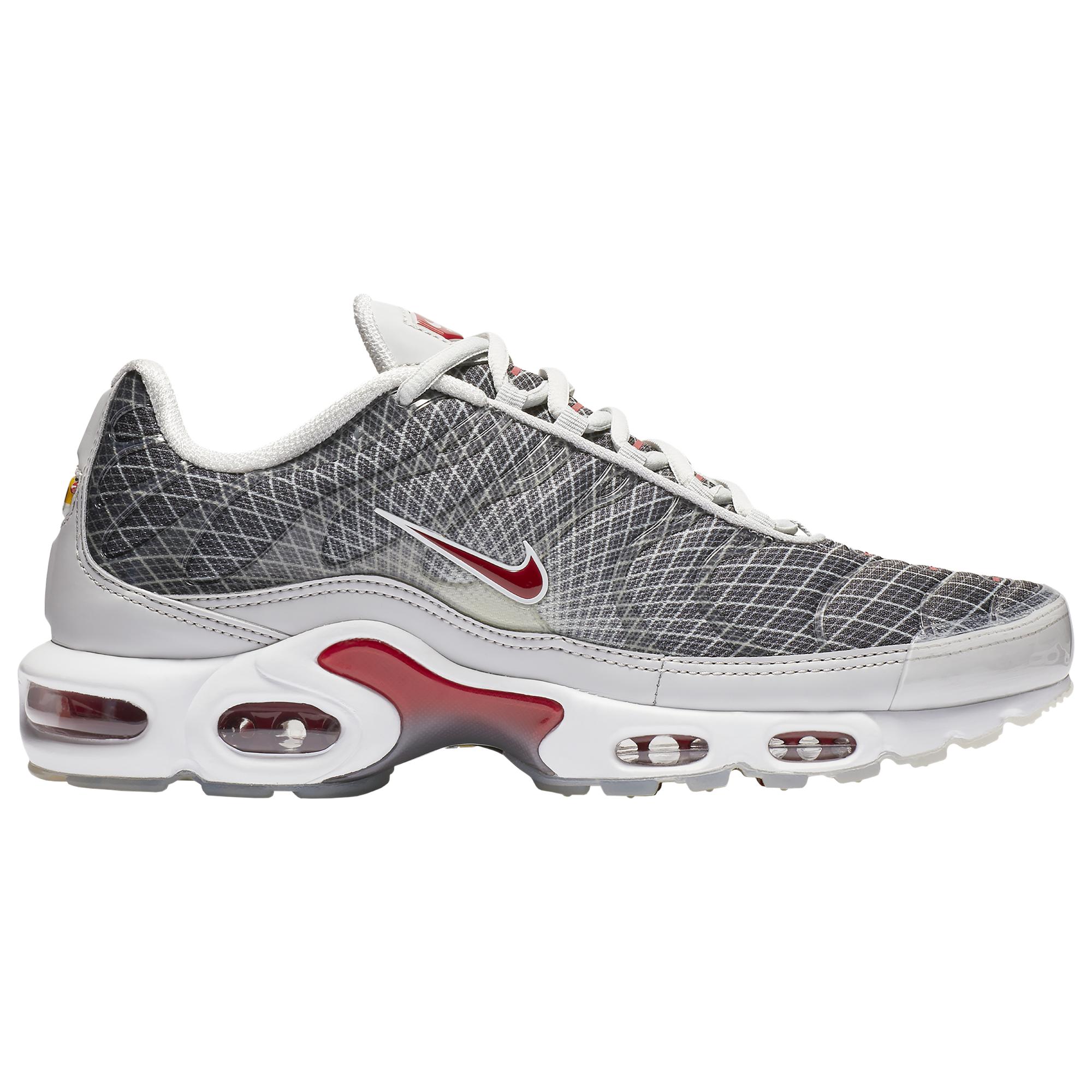 Nike Synthetic Air Max Plus Grid - Shoes in Grey/Red (Gray) for Men - Lyst