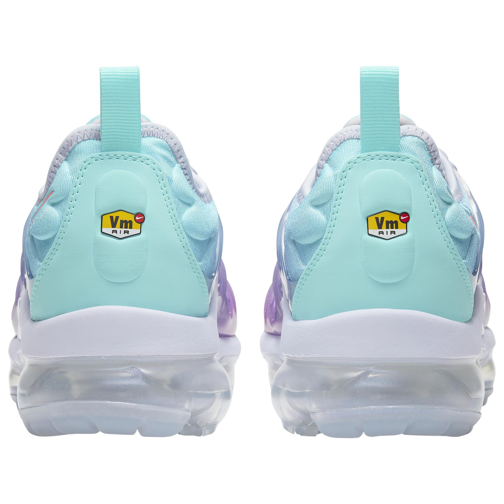 nike air vapormax plus pastel