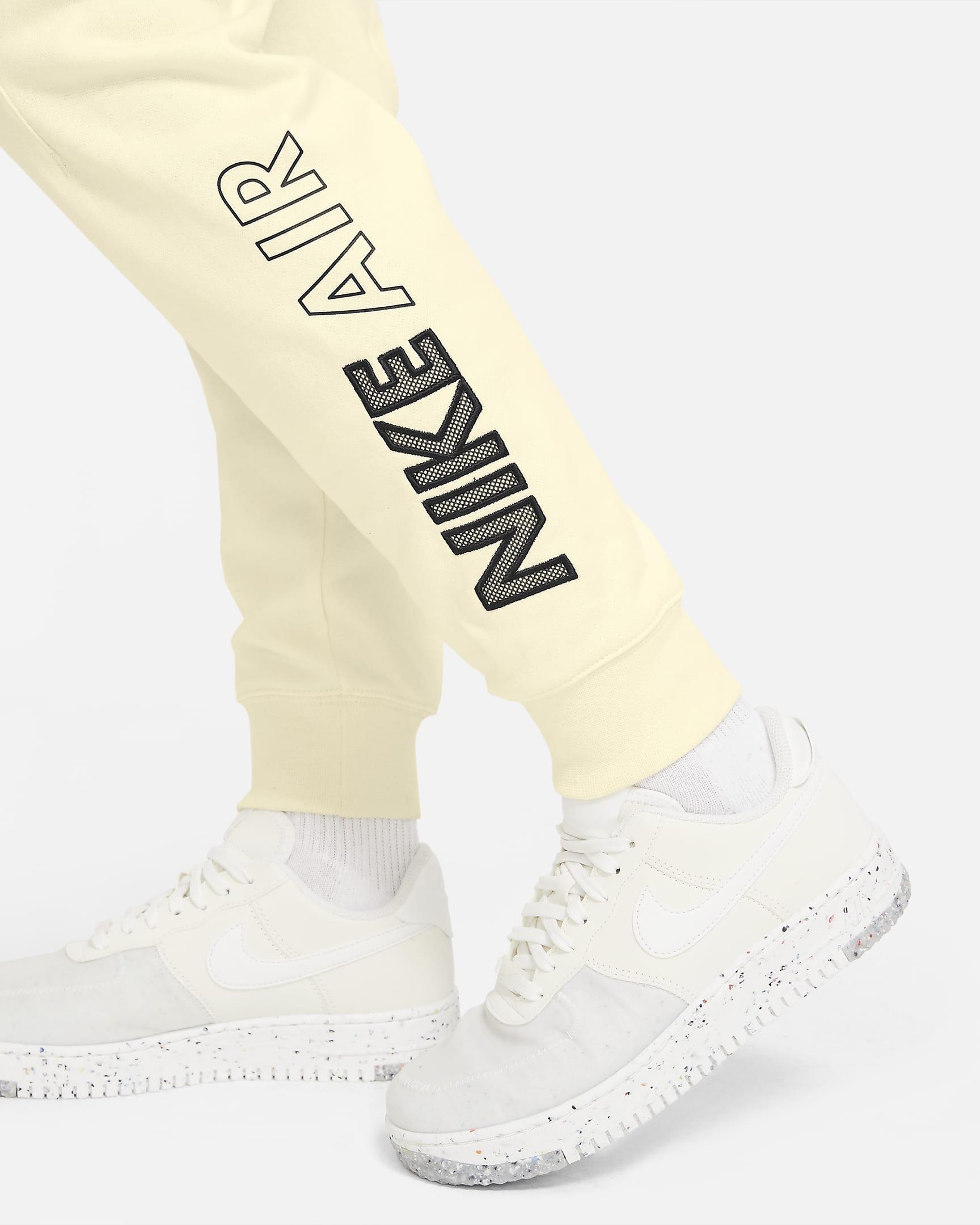 Nike Air Fleece Pants in Natural | Lyst