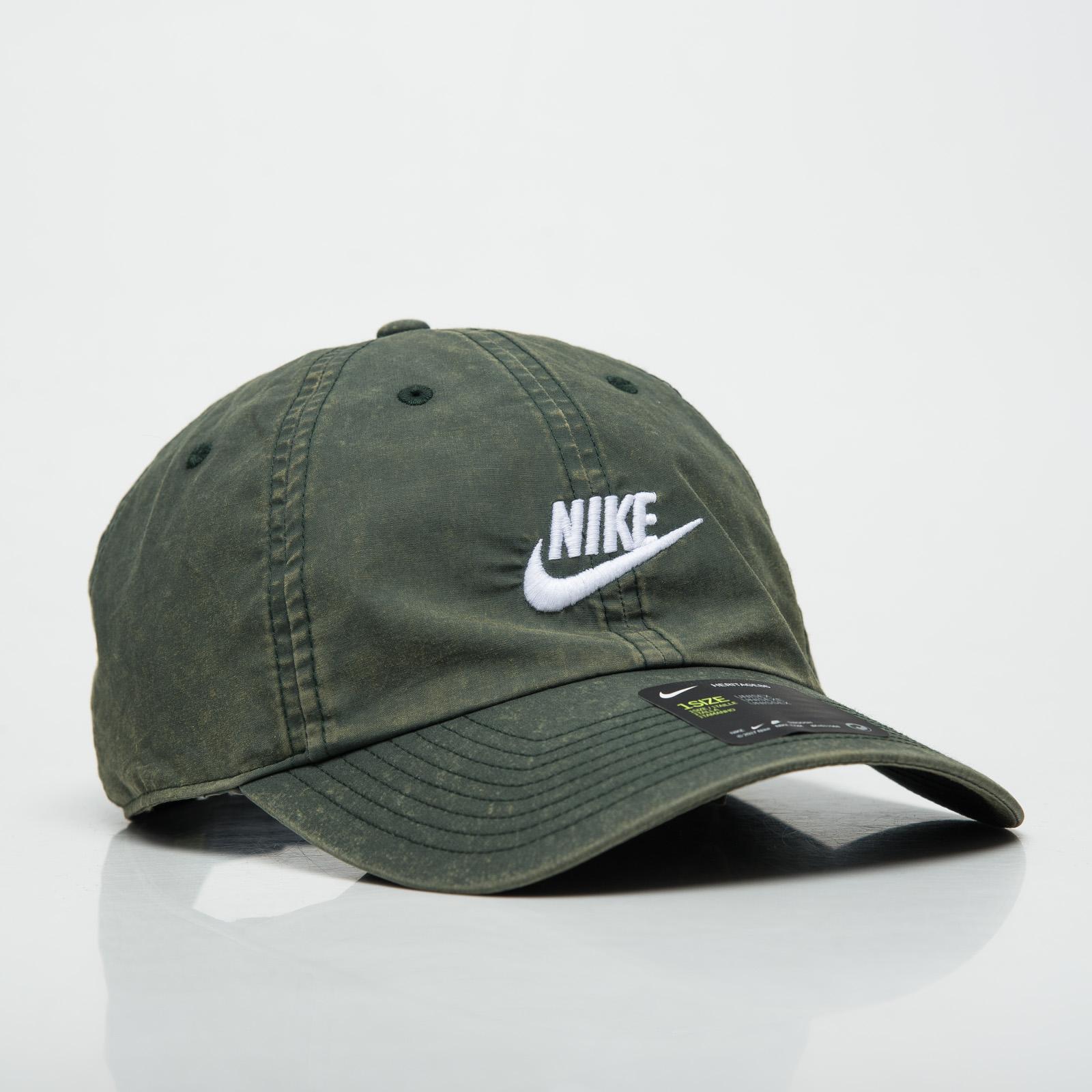 Nike Heritage86 Beach Wash Cap in Green for Men | Lyst