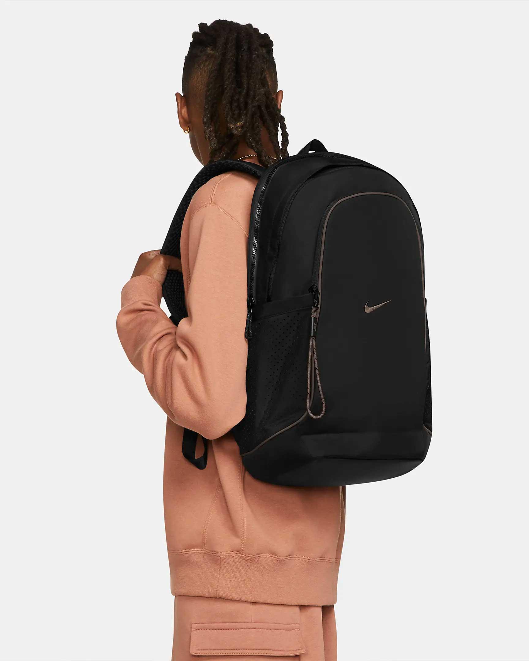 Nike Sportswear Essentials Backpack in Black for Men | Lyst