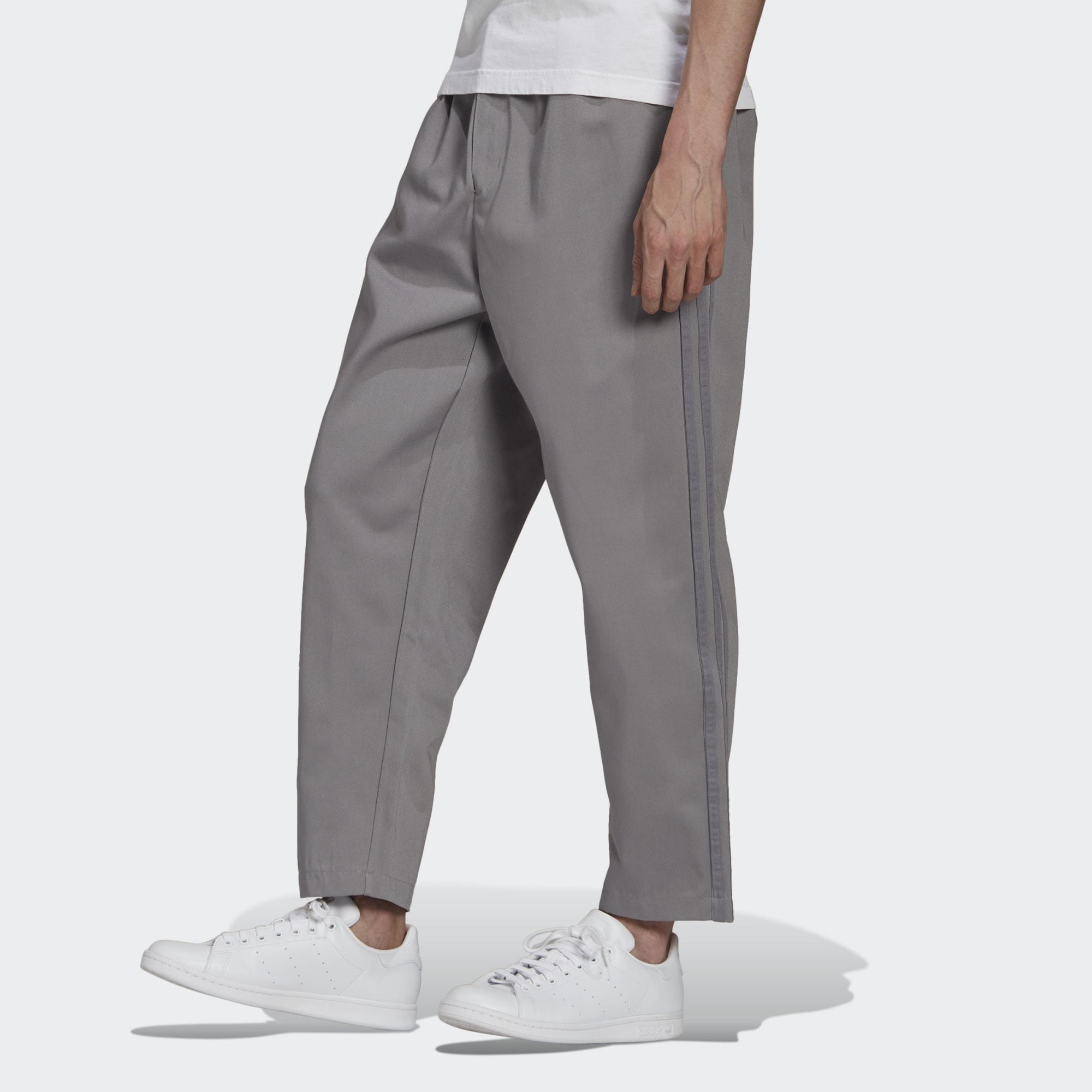 adicolor trefoil relaxed twill trousers