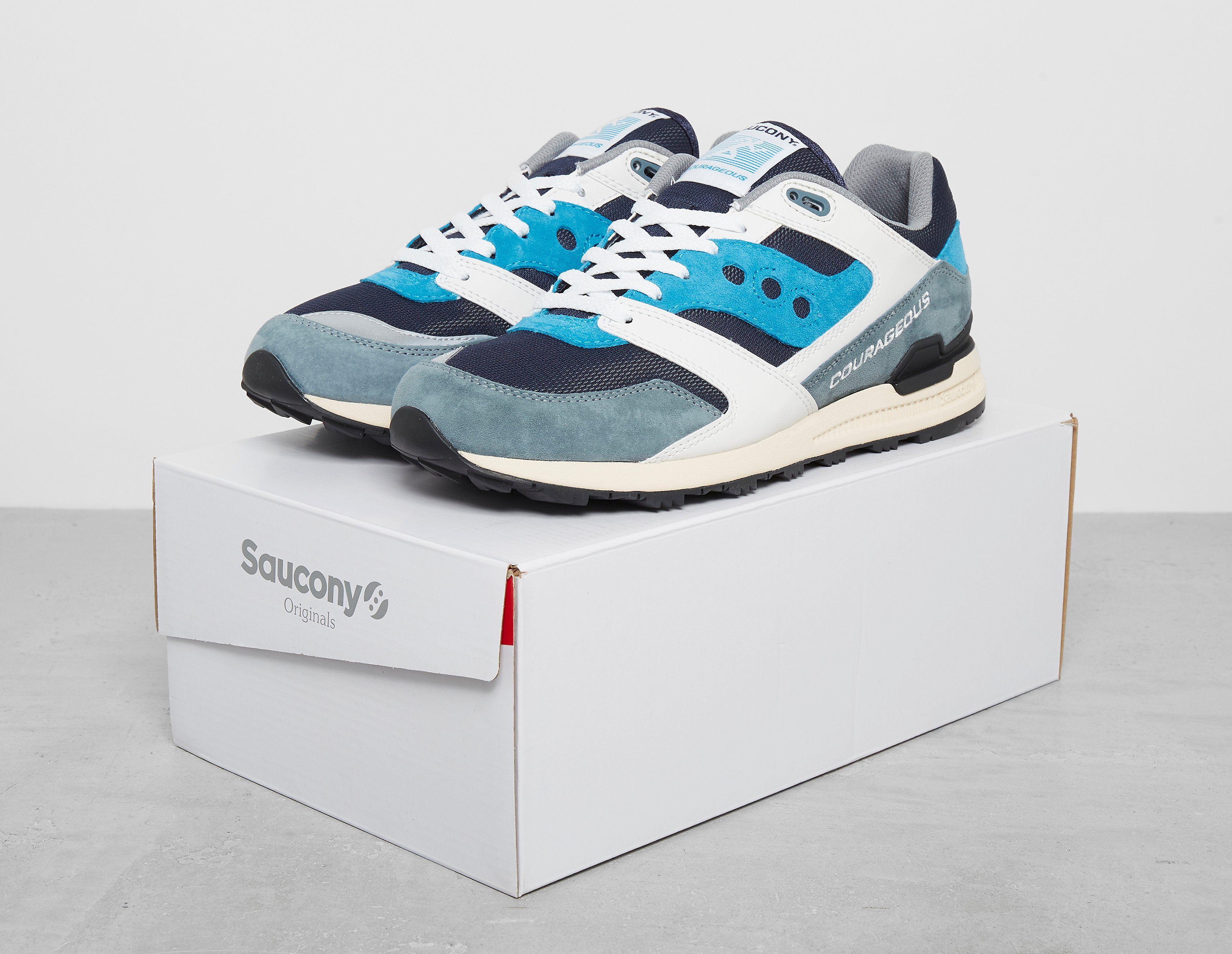 Saucony Courageous Blue microsdxc