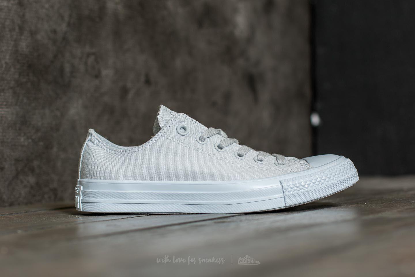 converse all star keychain
