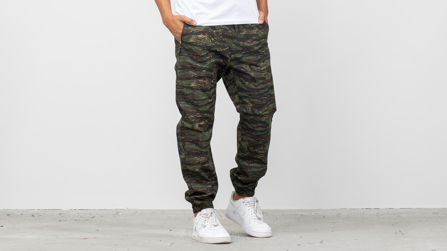 carhartt camo joggers
