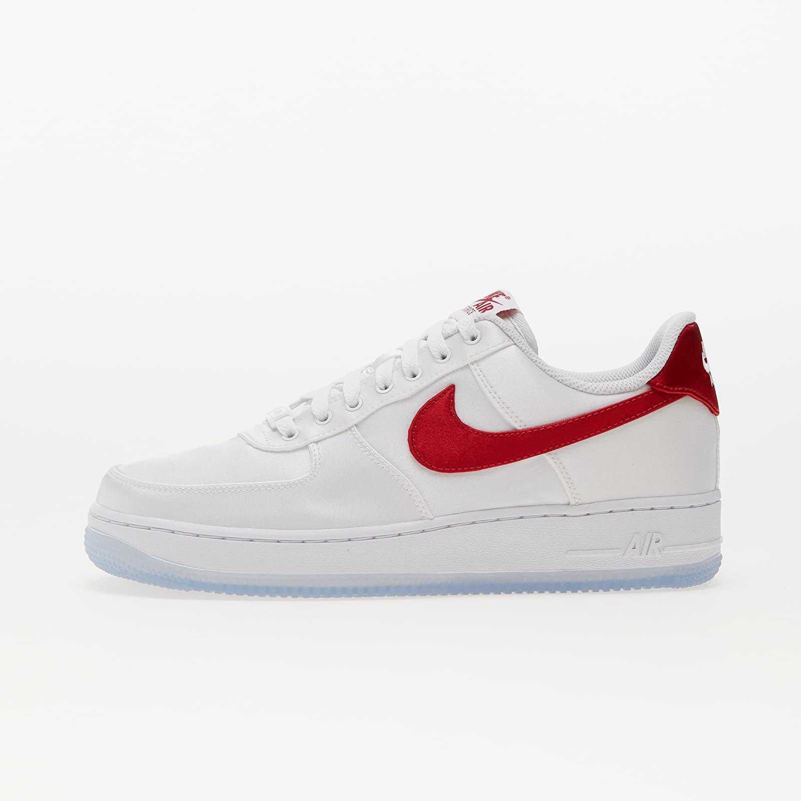 W air force 1 07 essential snkr white varsity red Nike Lyst