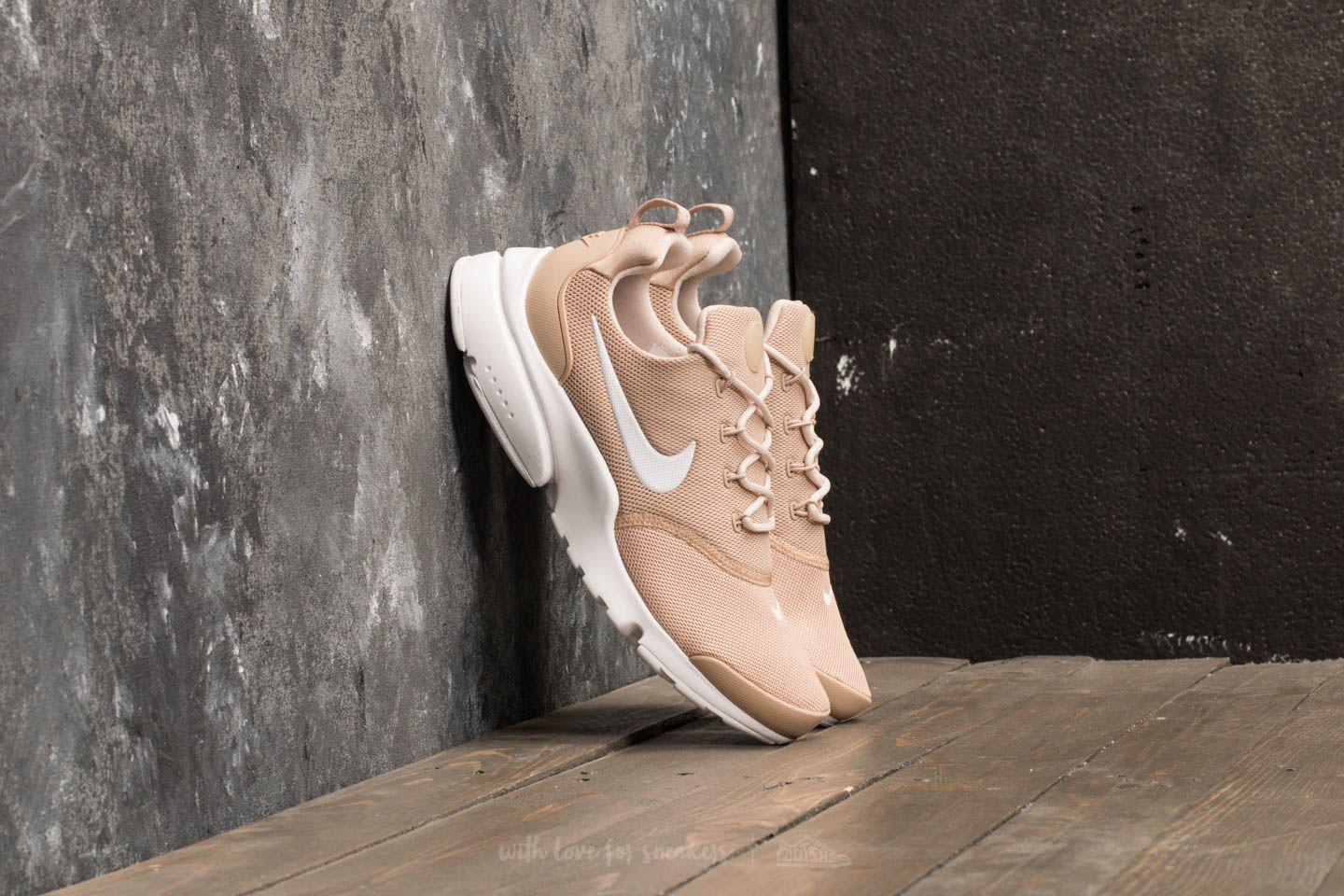 Nike Rubber Wmns Presto Fly Sand/ Dessert Sand in Natural - Lyst