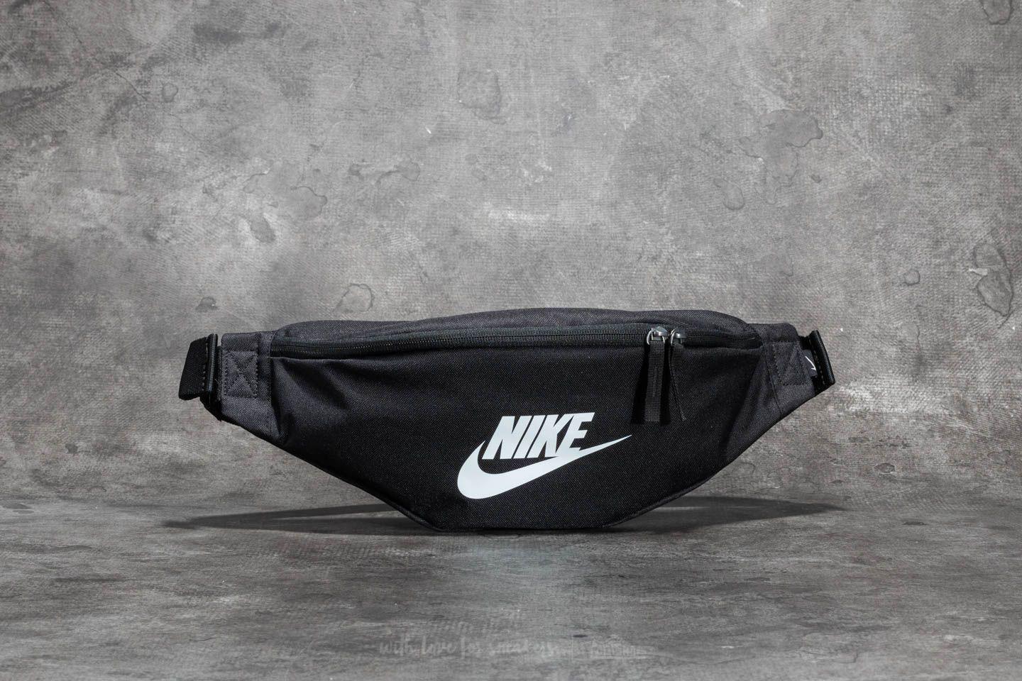nike heritage hip pack white