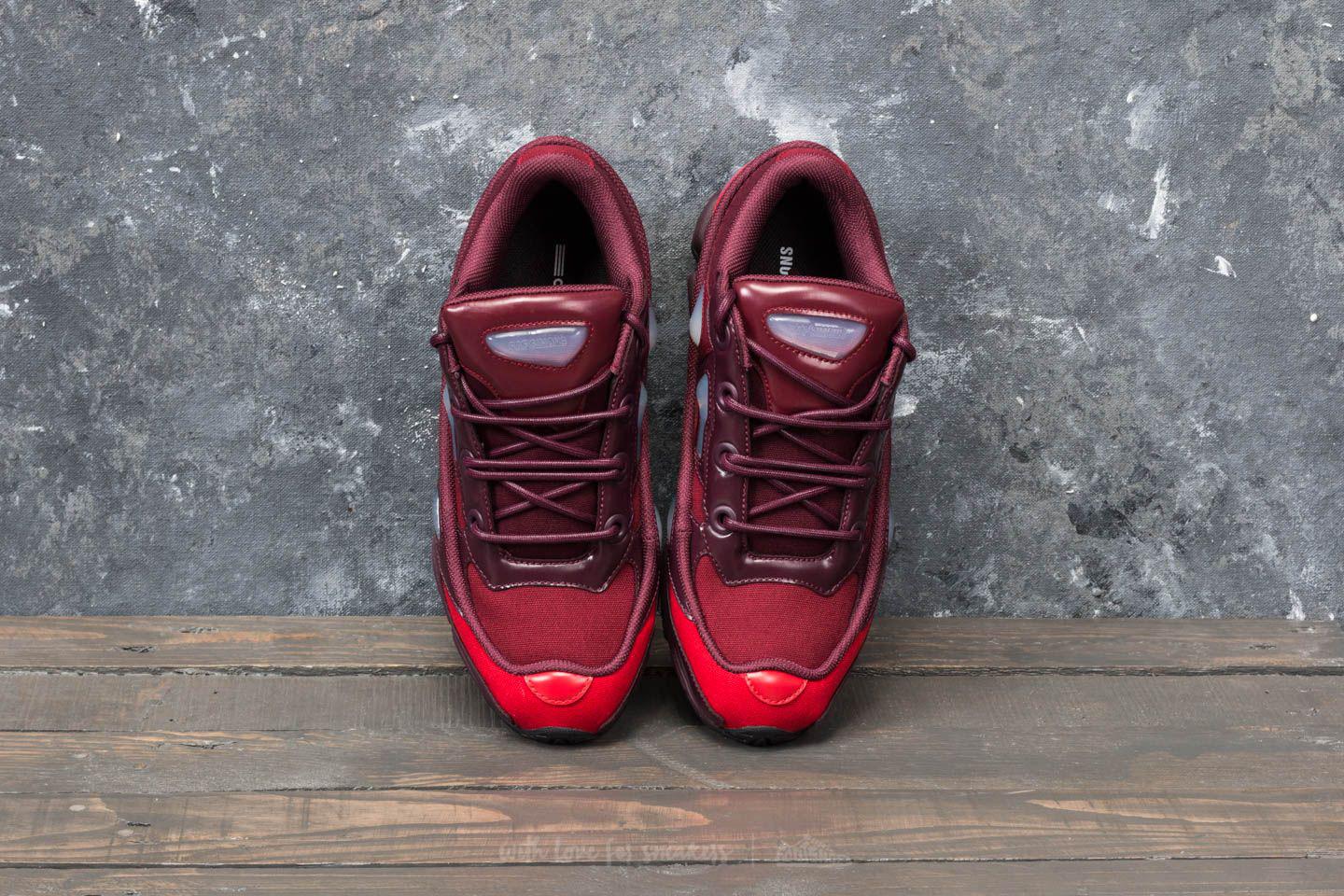 ozweego maroon