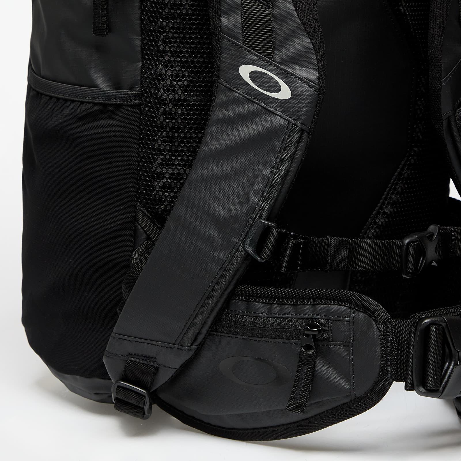 Oakley Road Trip Terrain 25L Rc Pack in Black Lyst