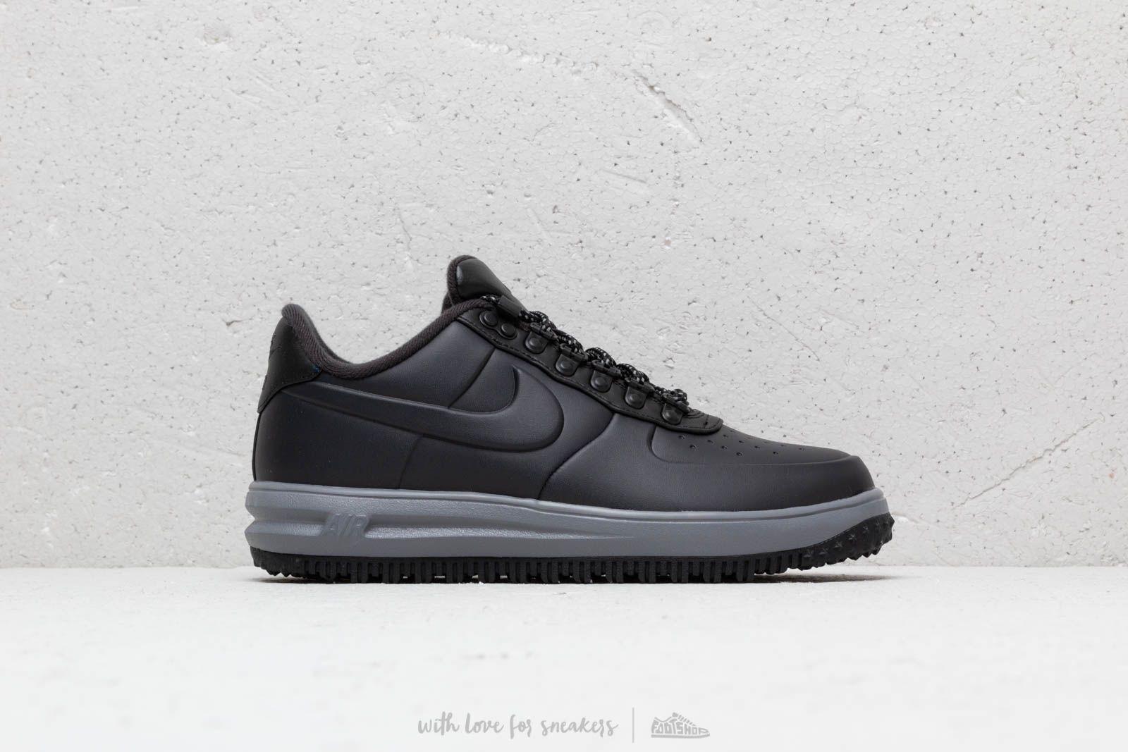 nike duckboot low black