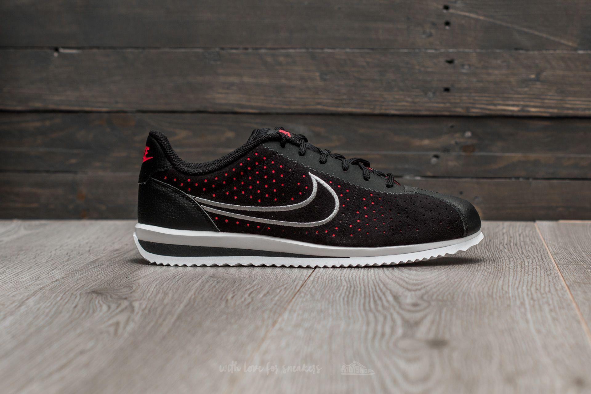 nike cortez ultra moire 2 black