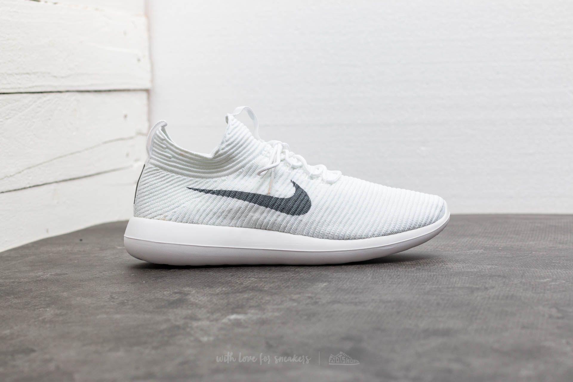 planes artículo Invitación Nike Roshe Two Flyknit V2 White/ Wolf Grey-white-white for Men | Lyst