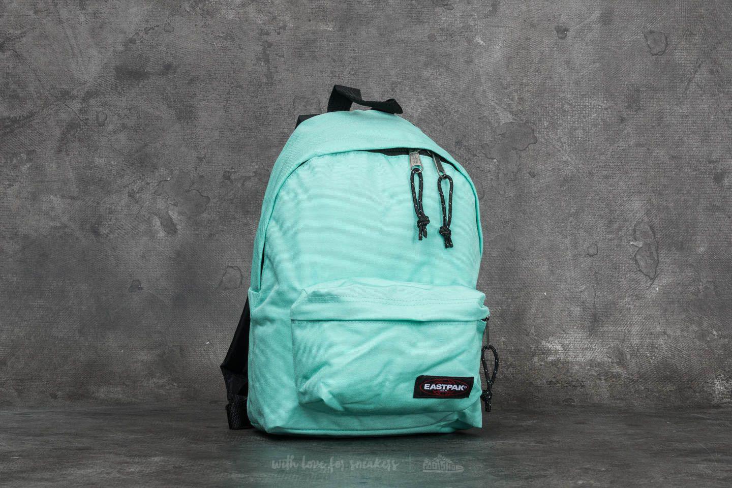 eastpak aqua