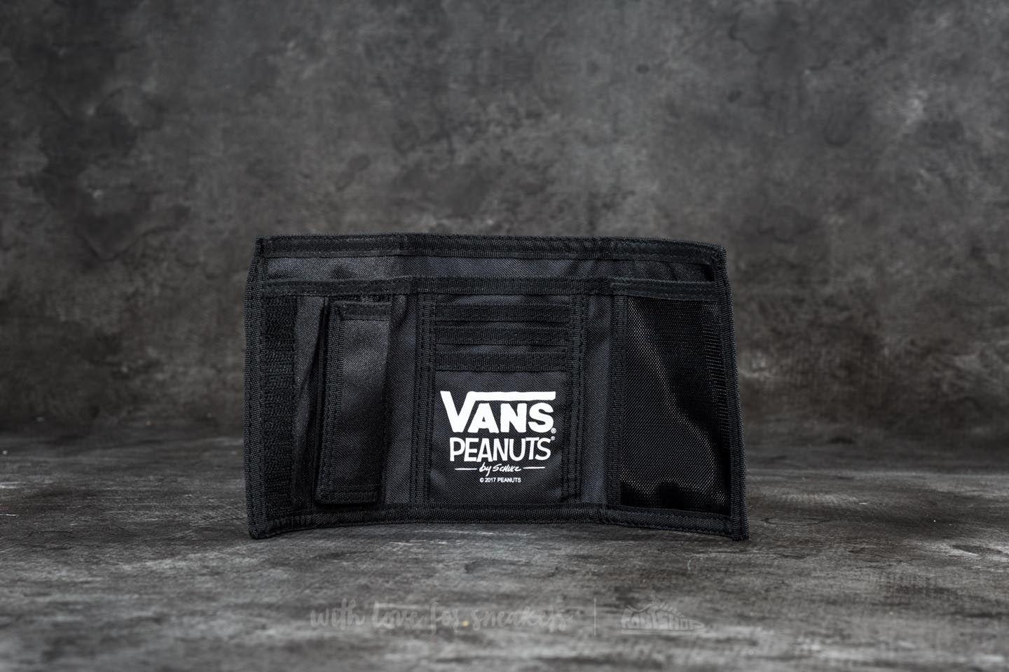 snoopy vans wallet