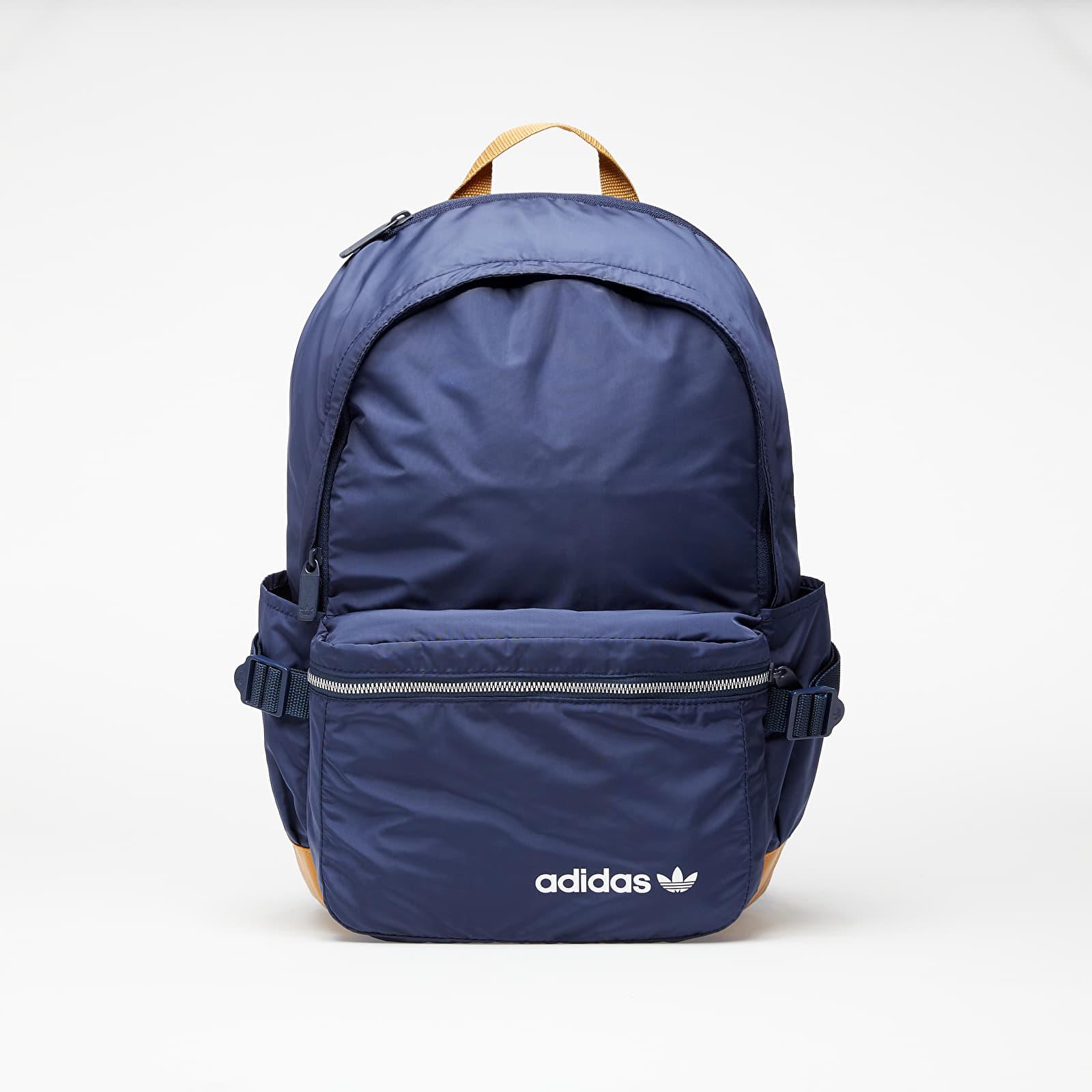 adidas Originals Adidas Premium Essentials Modern Backpack Collegiate Navy/  Mesa in Blau - Lyst