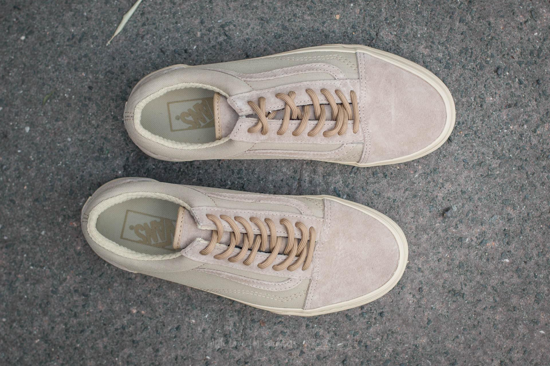 light khaki vans