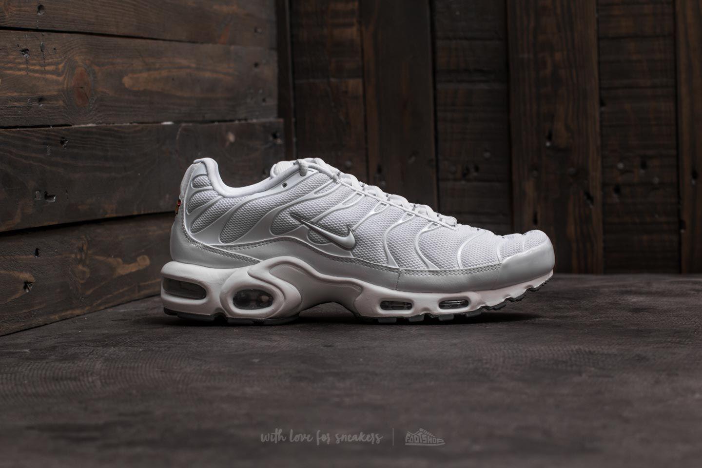 cool grey air max plus