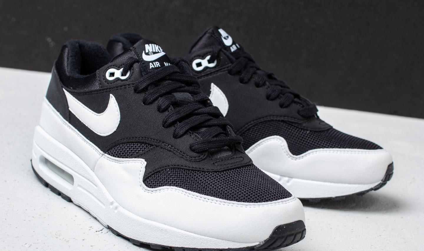 womens nike air max 1 black