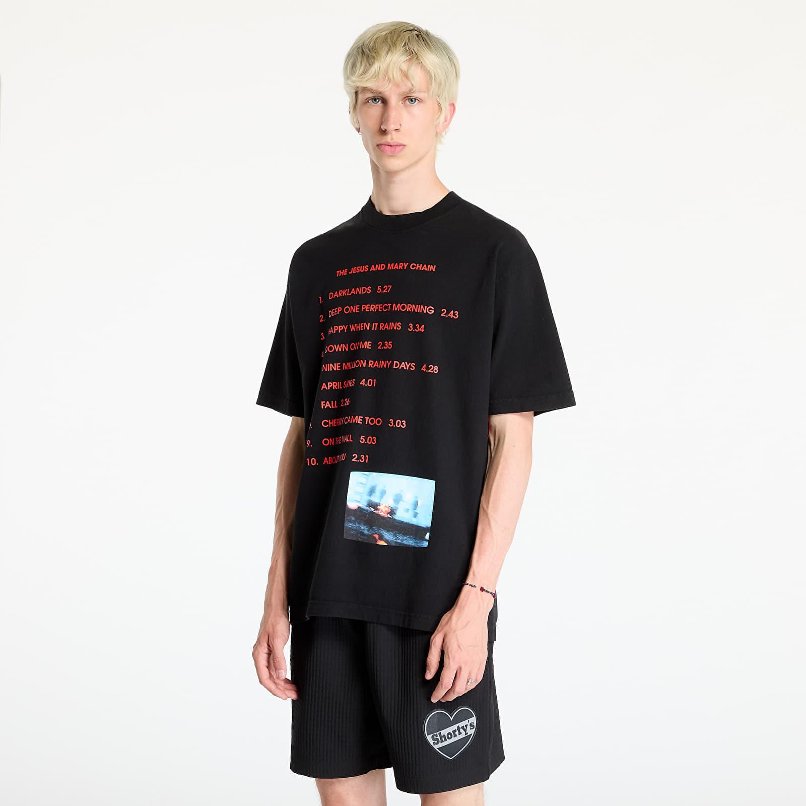 【PLEASURES】 DARKLANDS T-SHIRT Black Pleasures - DARKLANDS T-SHIRT | HBX - HYPEBEAST 为您搜罗全球