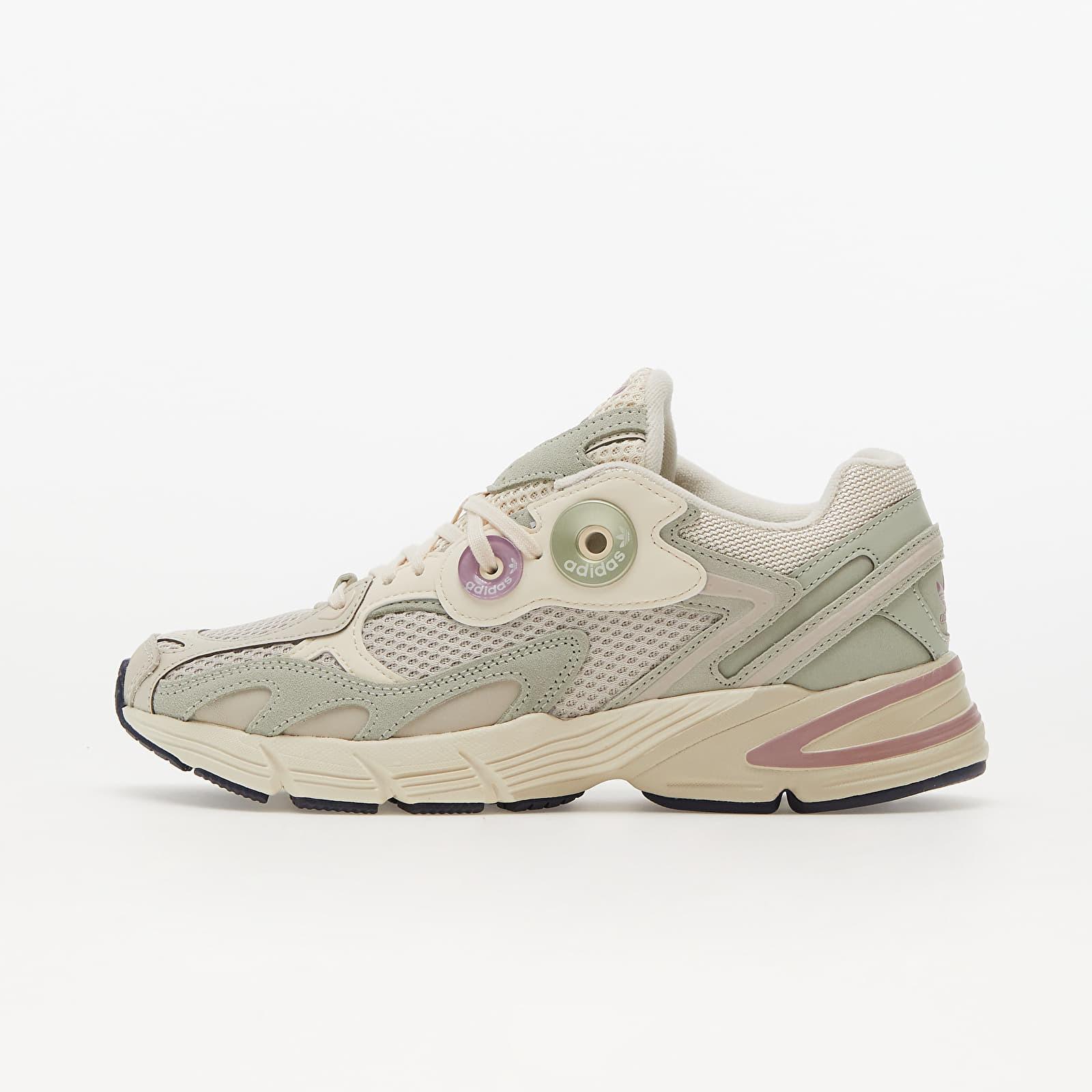 adidas Originals Adidas Astir W Worn White/ Core Brown/ Halo Green in ...