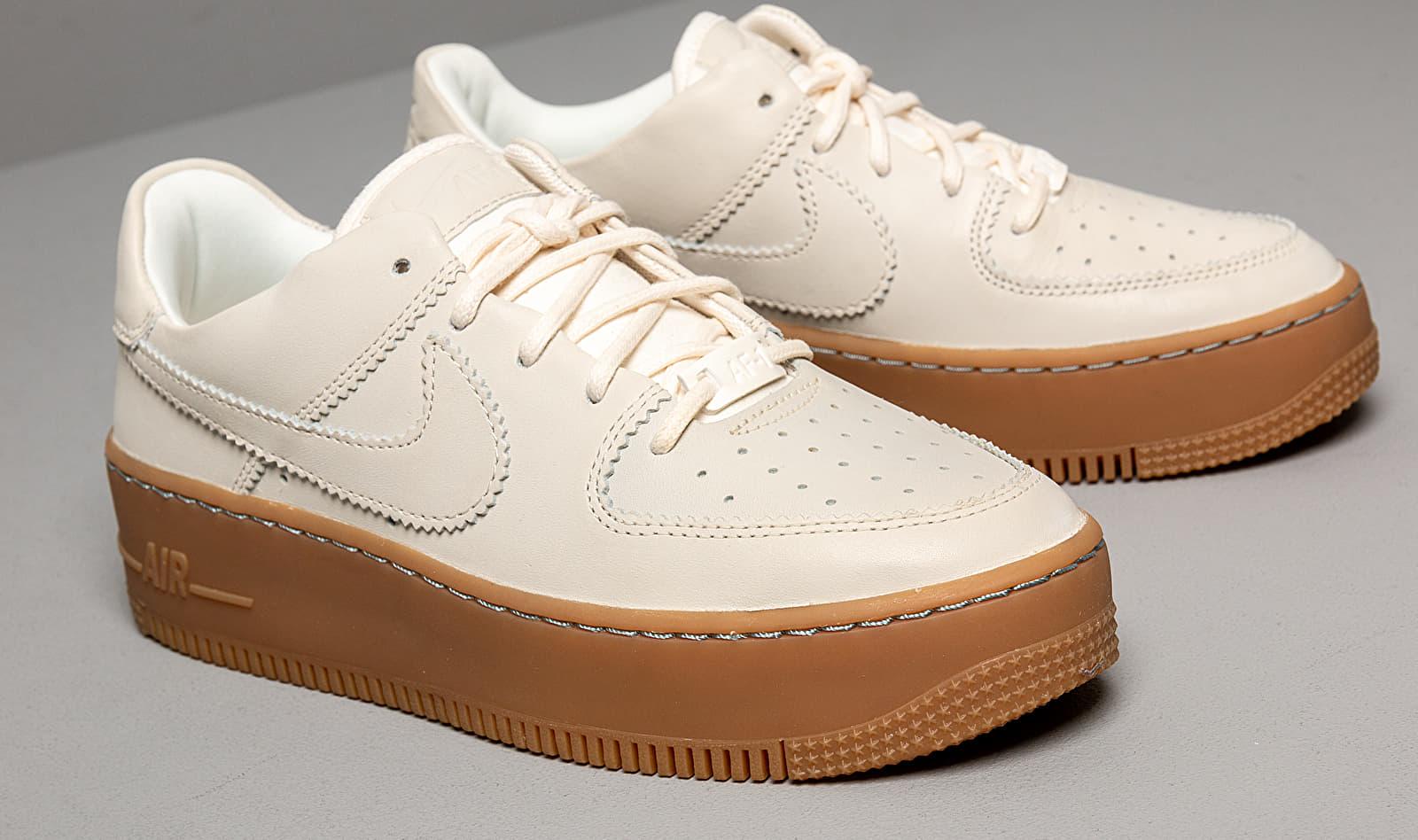 Nike W Air Force 1 Sage Low Lx Pale Ivory/ Pale Ivory-Gum Light Brown |  Lyst DE