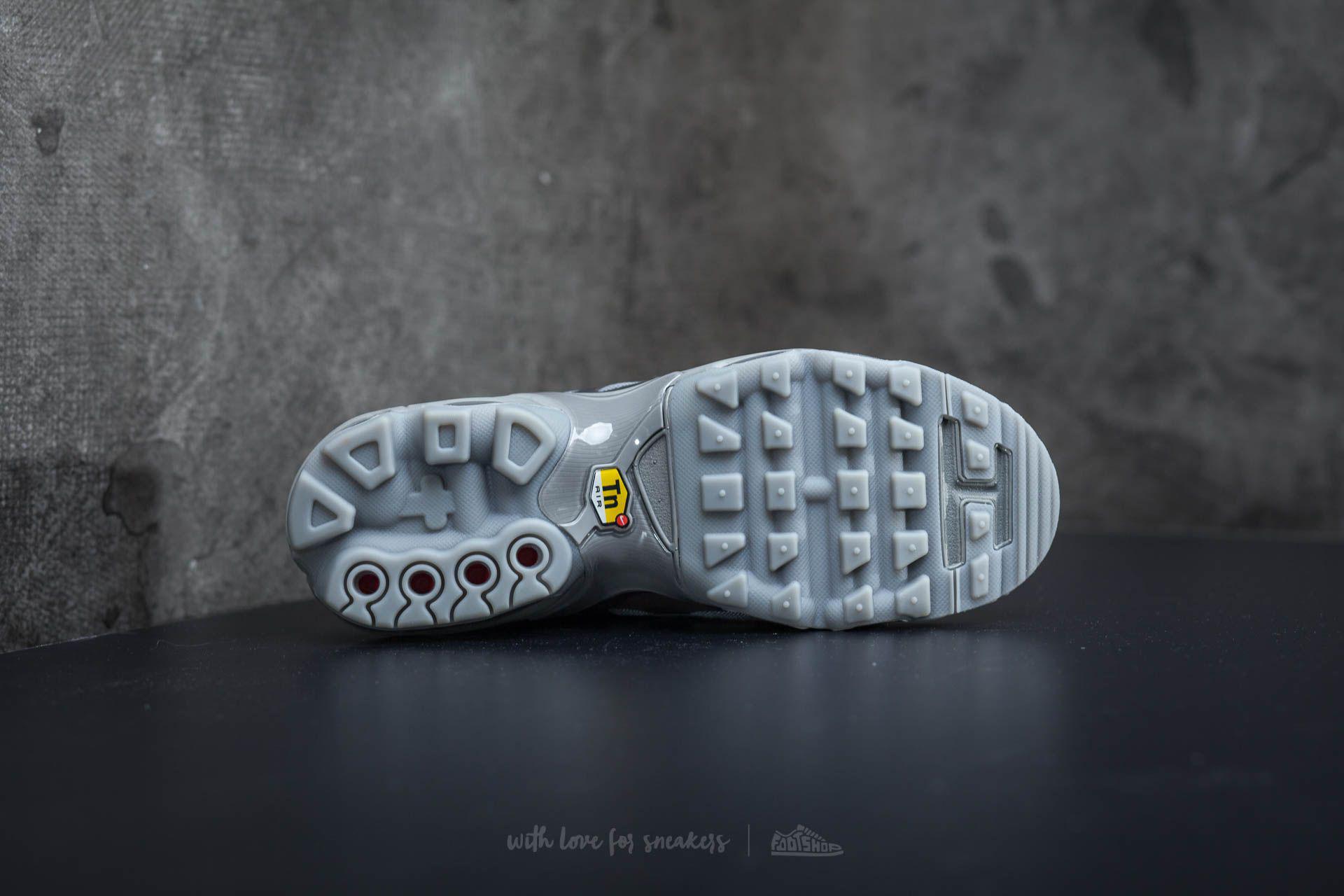Nike Gray Wmns Air Max Plus Tn Ultra Black Dust dark Grey Nike Gray Wmns Air Max Plus Tn Ultra Black Dust dark Grey