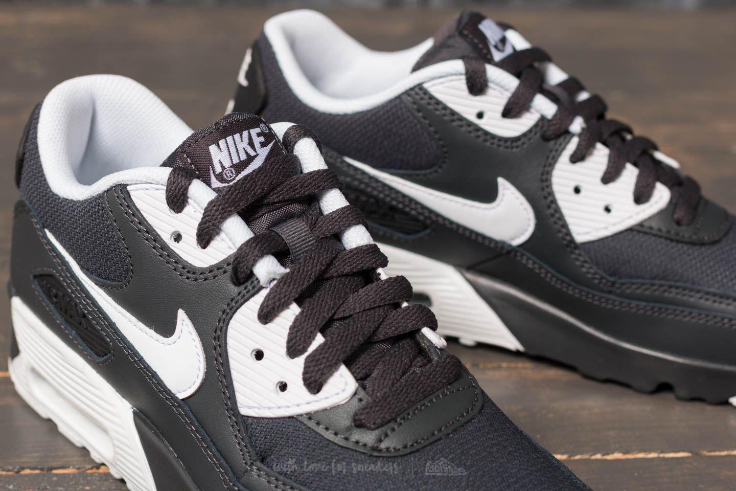 Nike Air Max 90 SE Mesh (GS) Black Black Anthracite | Footshop Nike Air Max 90 SE Mesh (GS) Black Black Anthracite | Footshop