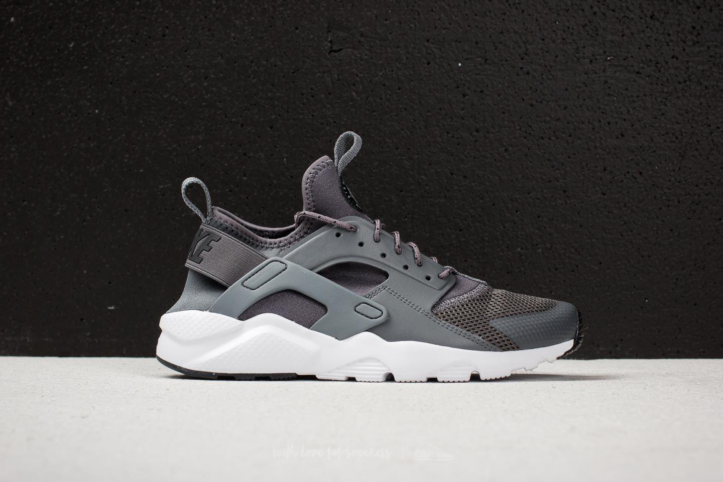 lyst nike air huarache correre ultra (gs) grigio scuro / grigio scuro in grigio. lyst nike air huarache correre ultra (gs) grigio scuro / grigio scuro in grigio.