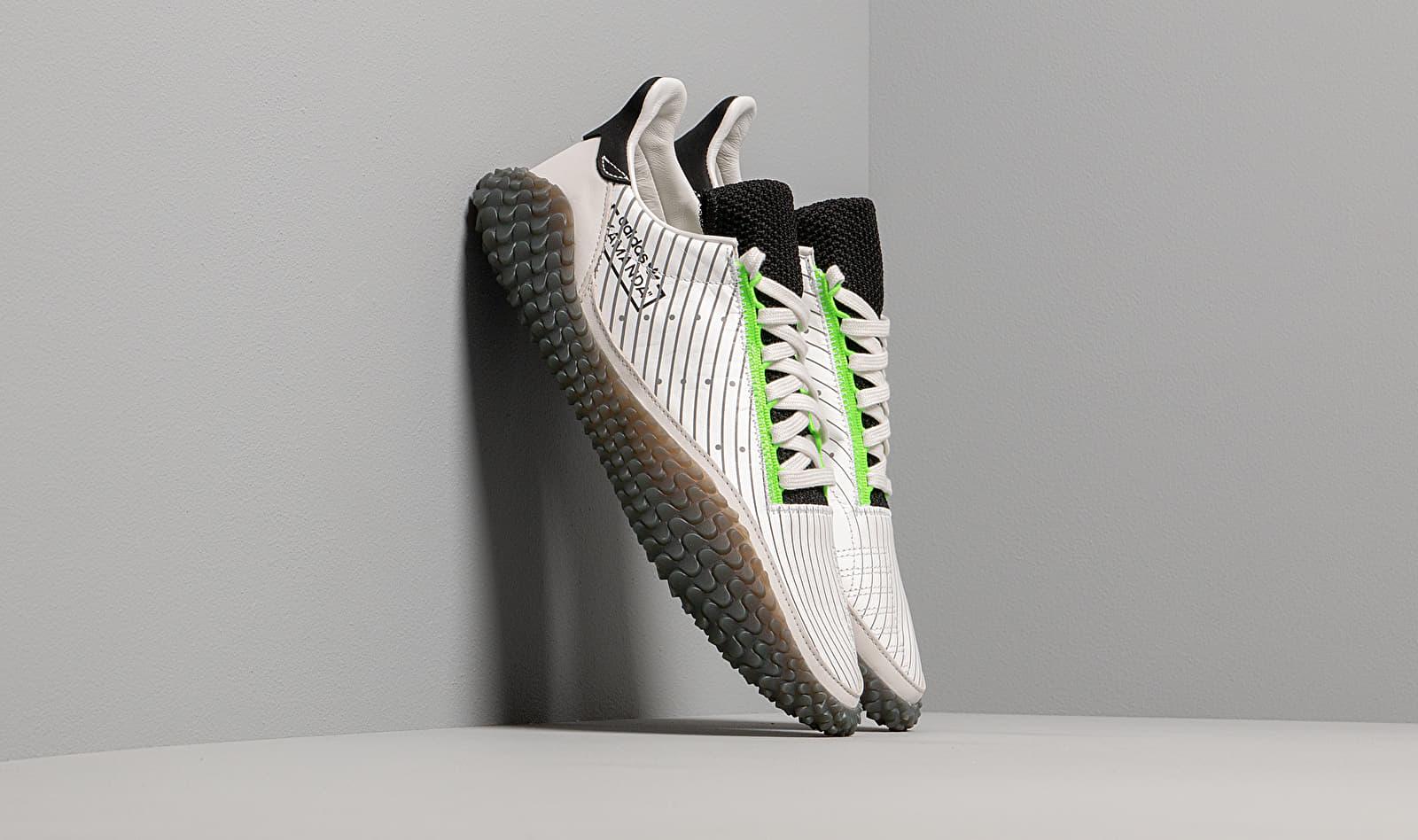 adidas originals kamanda trainers triple white